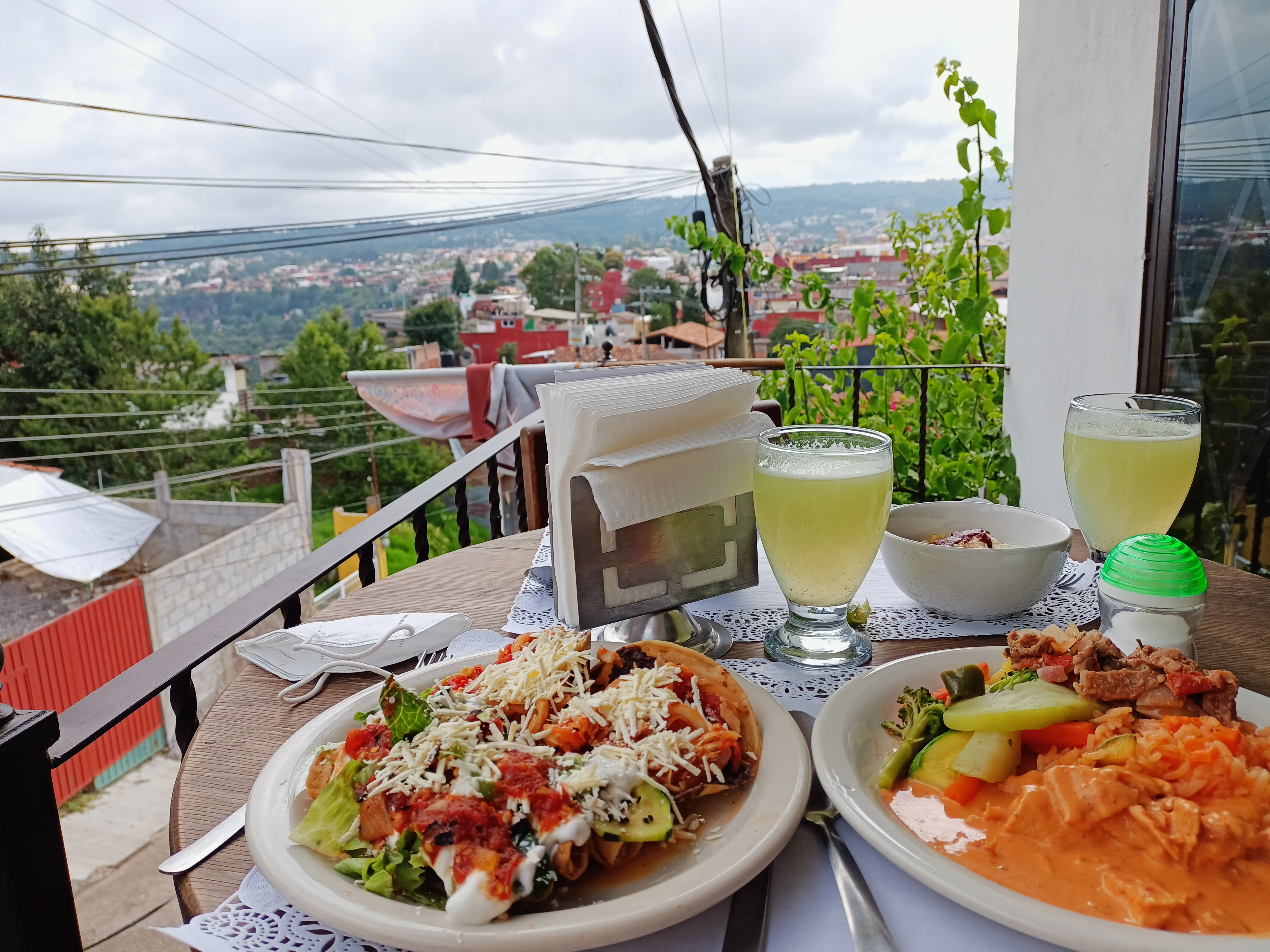 Restaurante Buffet Merendero La Parroquia Zacatlán image 6