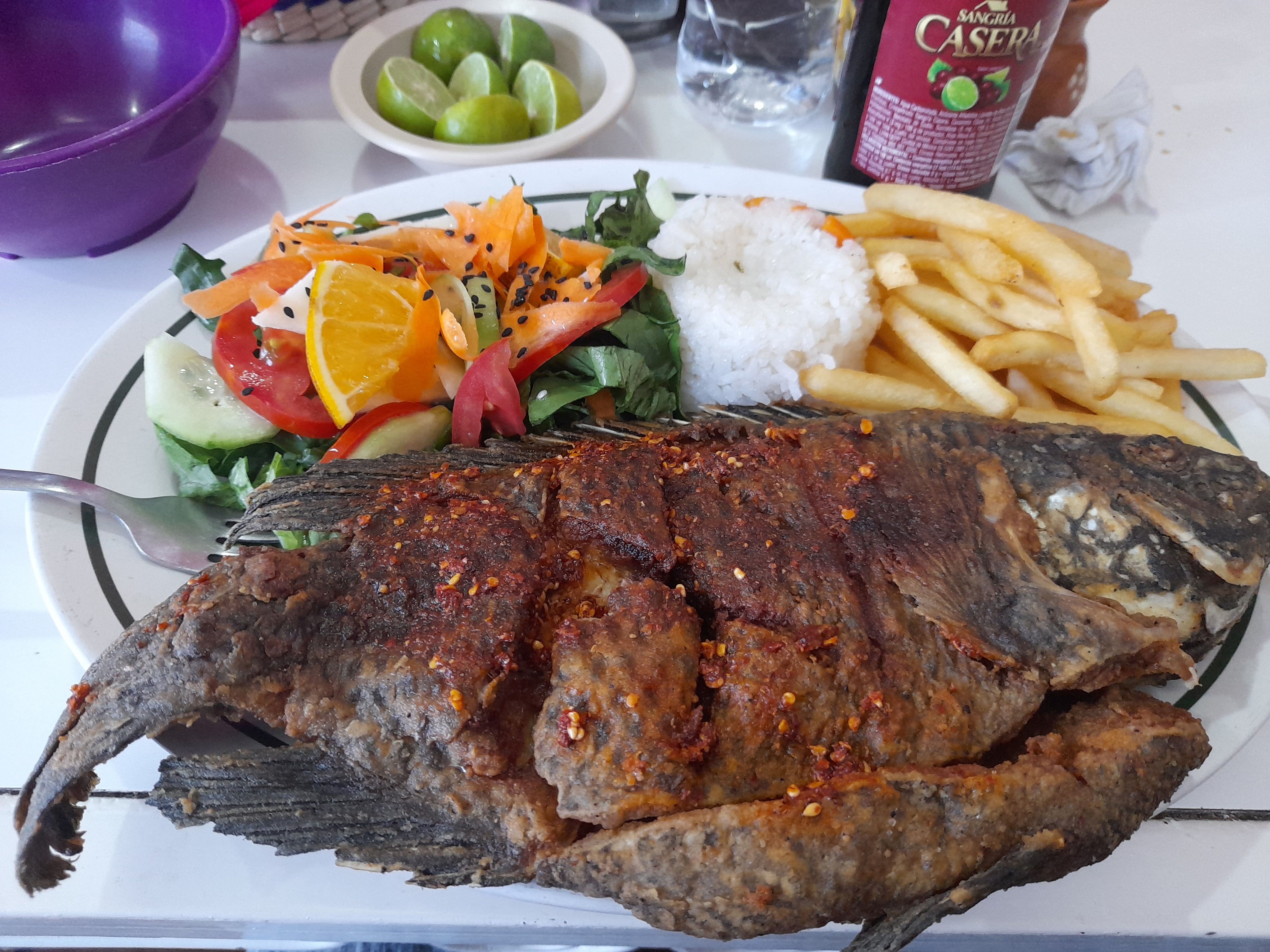 Restaurante "Rico Mar" image 1