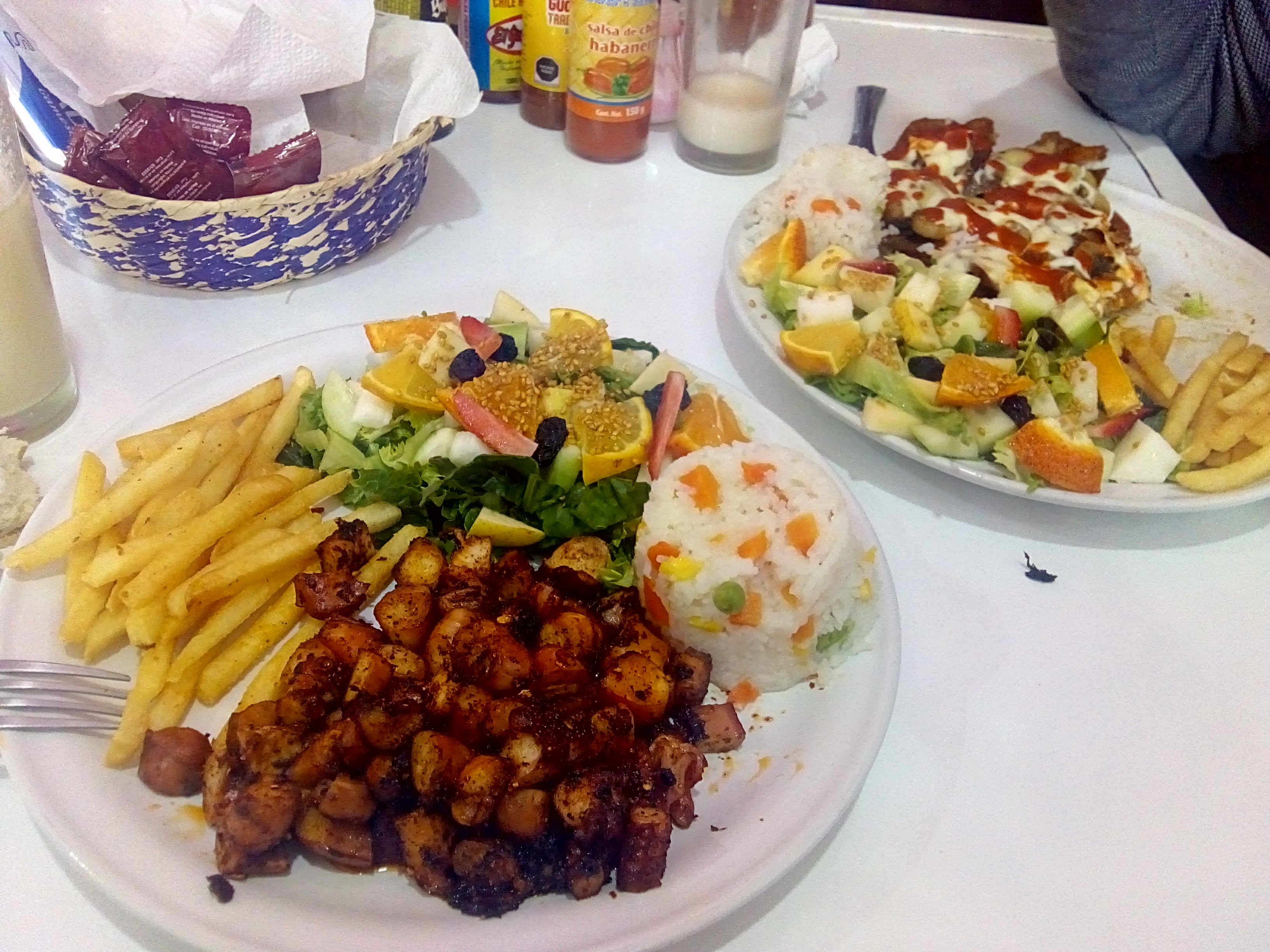 Restaurante "Rico Mar" image 2