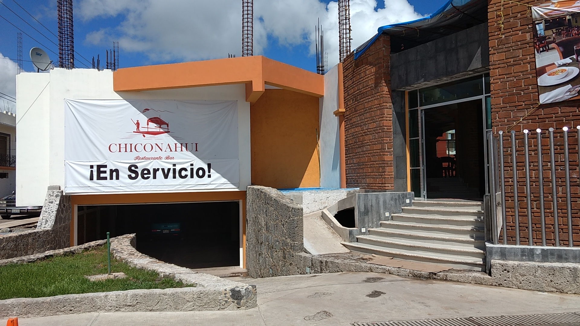 Chiconahui Restaurant, Bar image 9