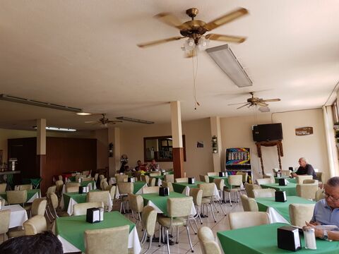 Restaurant EL PLAZA image 1