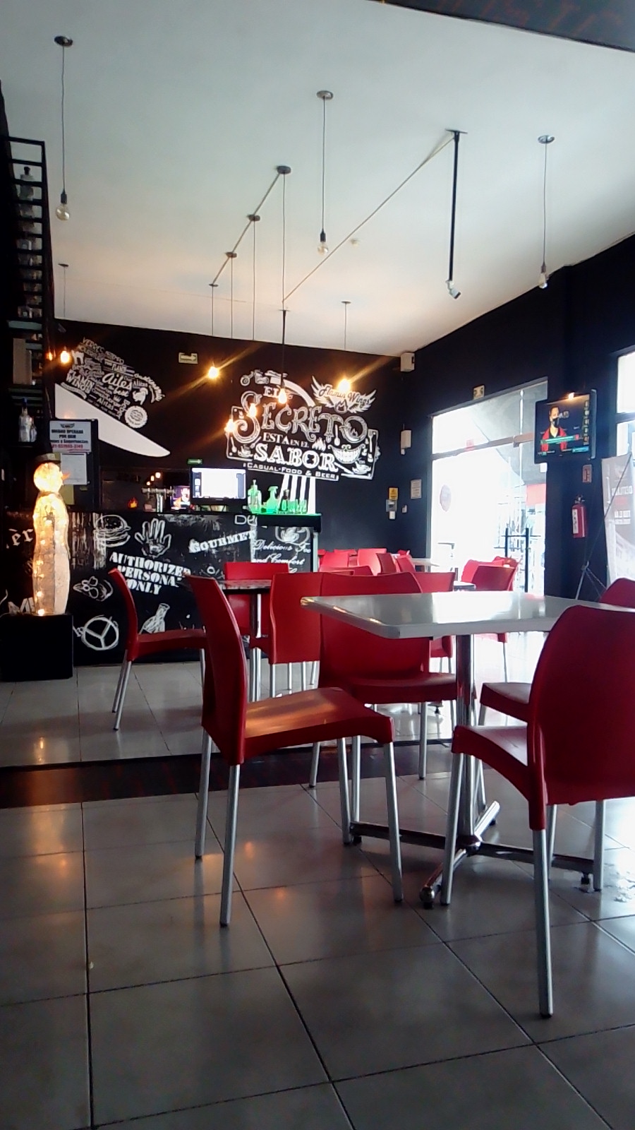 Flamin Wings Faja de Oro image 2