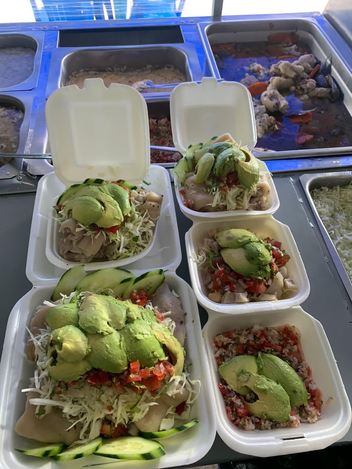 Tostadas y mariscos Elo image 3