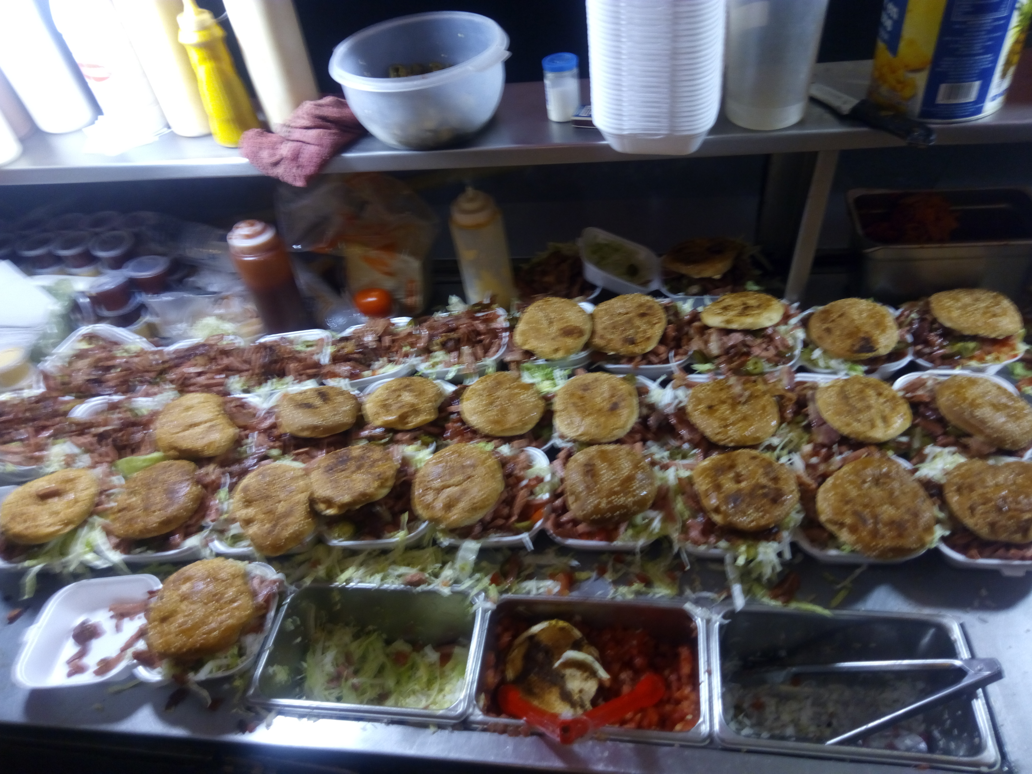 Winnies Burger image 8