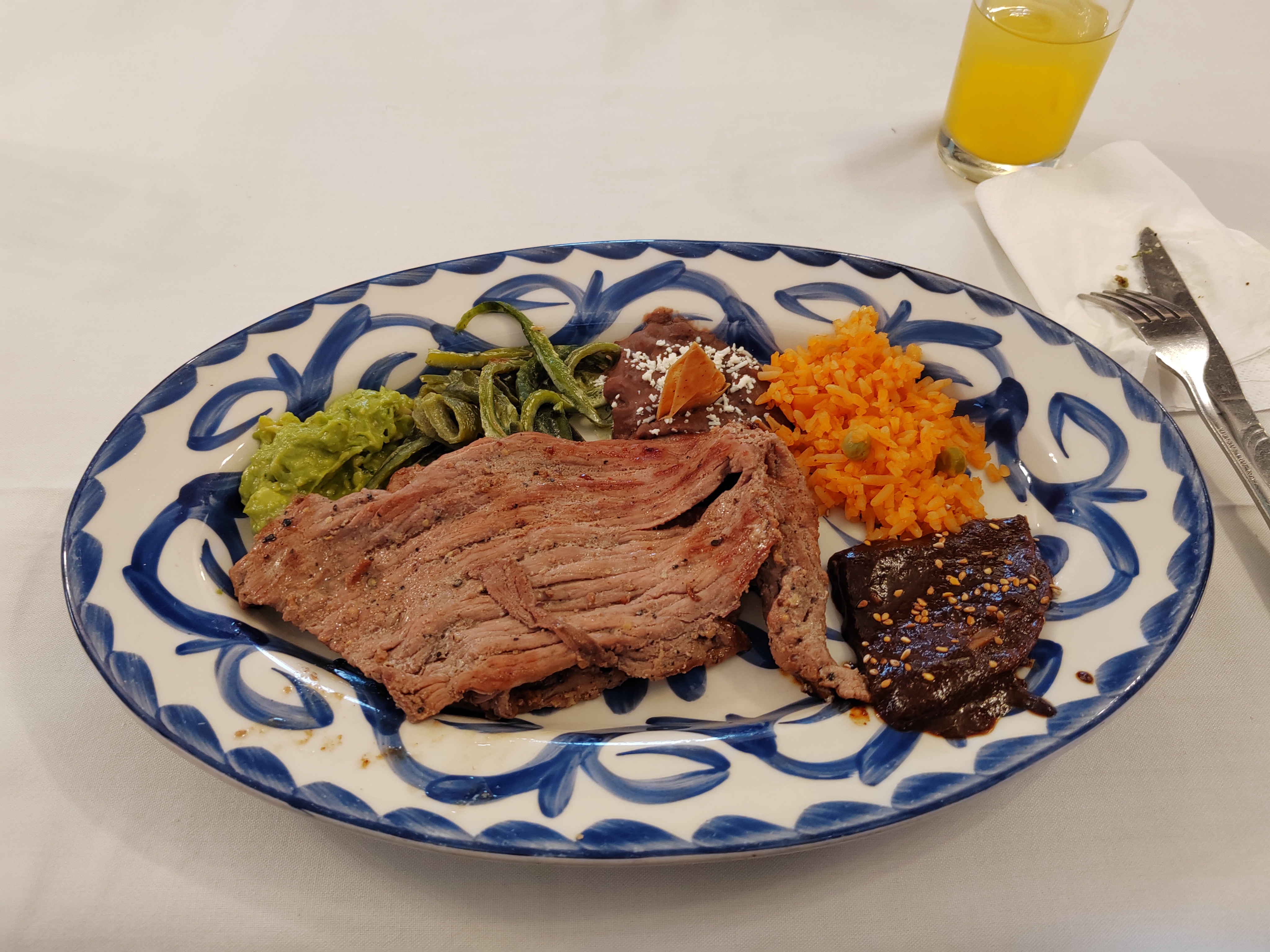 Meson Del Taurino image 2