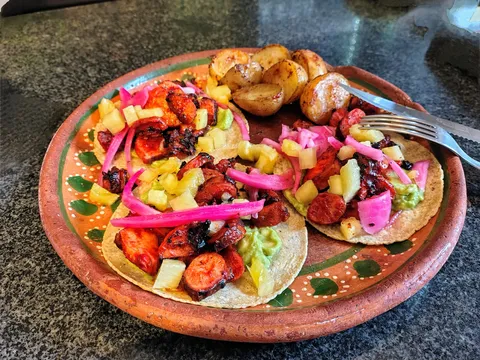 La Casona: “Tacos & Tragos” image 3