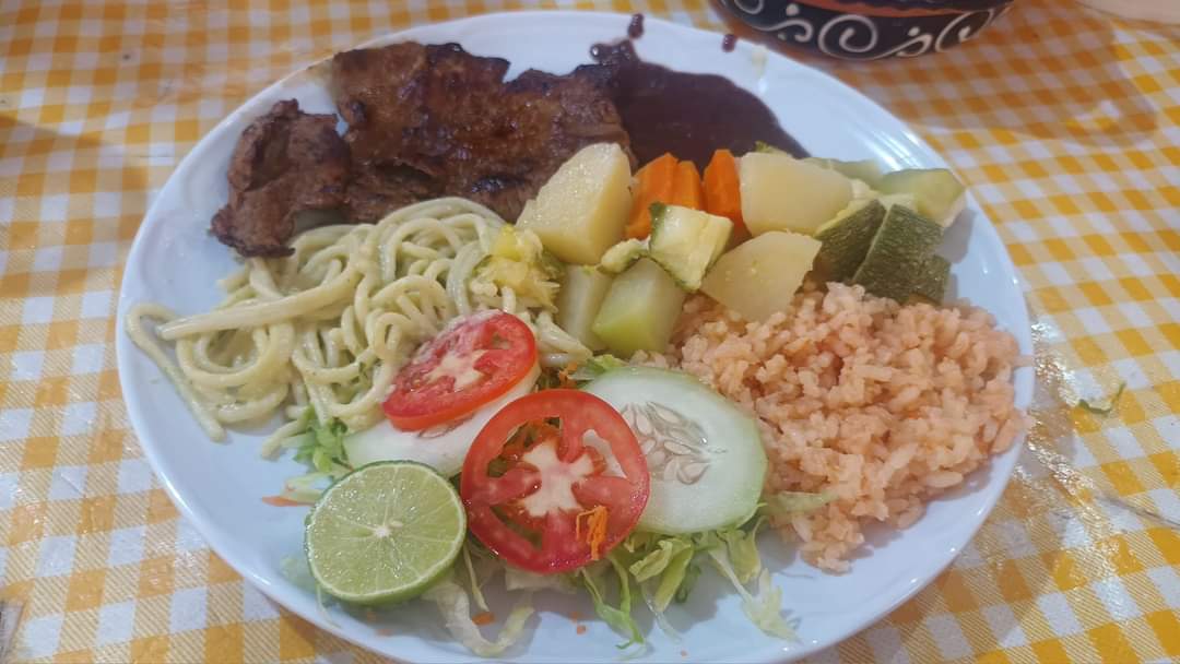 Restaurante El Sazón image 2