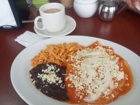 Las Palmas Restaurante image 2