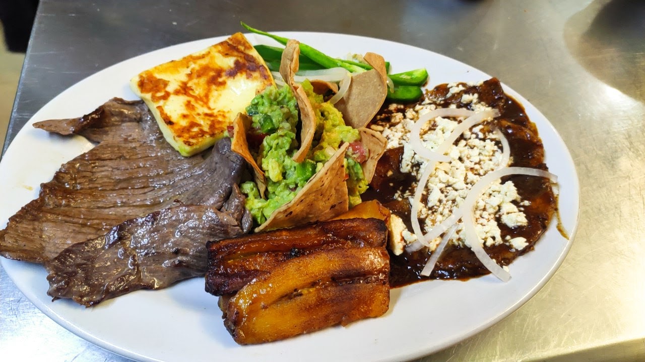 Las Palmas Restaurante image 5