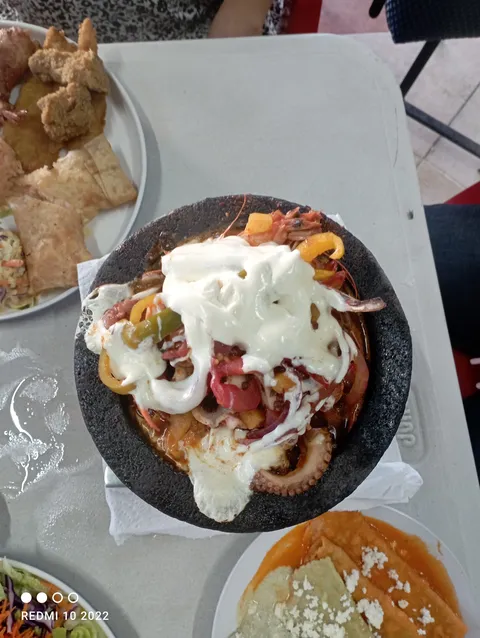 El Mangle - Mariscos image 8