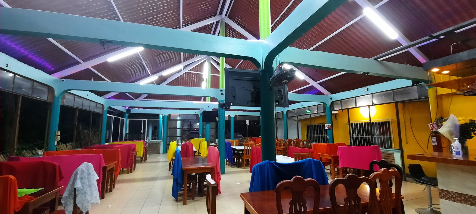 Restaurant "EL MAGISTRAL" image 1