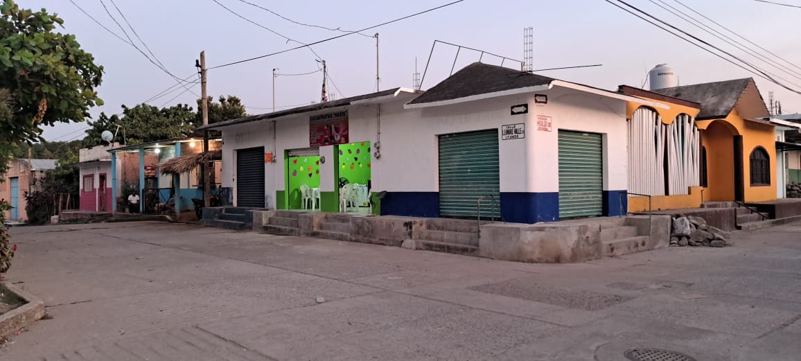 Licuafrutas Oasis image 2