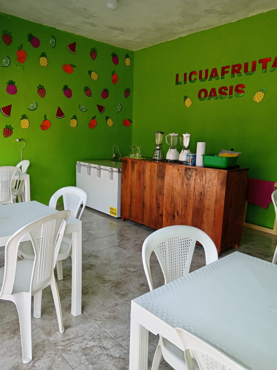 Licuafrutas Oasis image 3