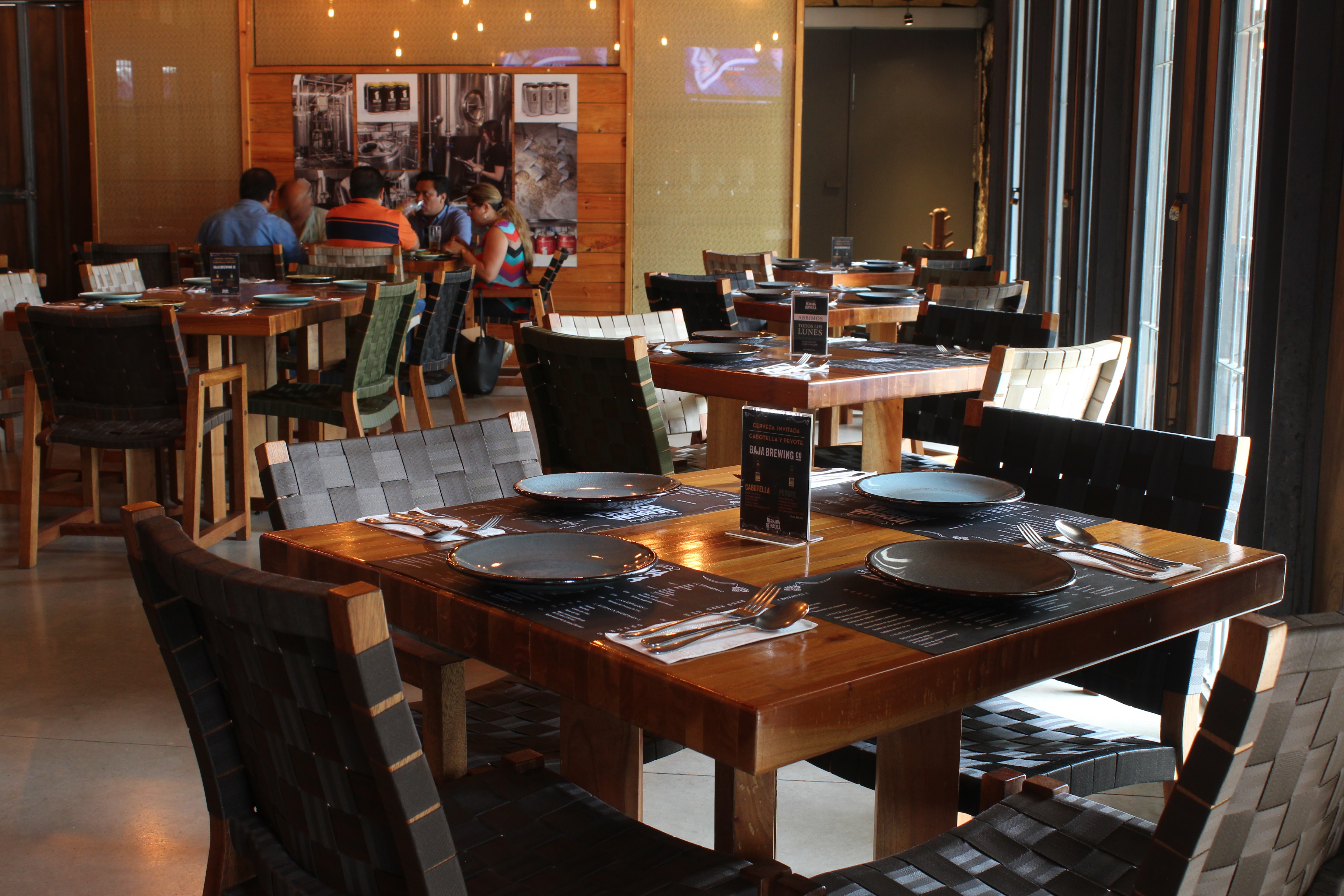 Hermana Republica image 1