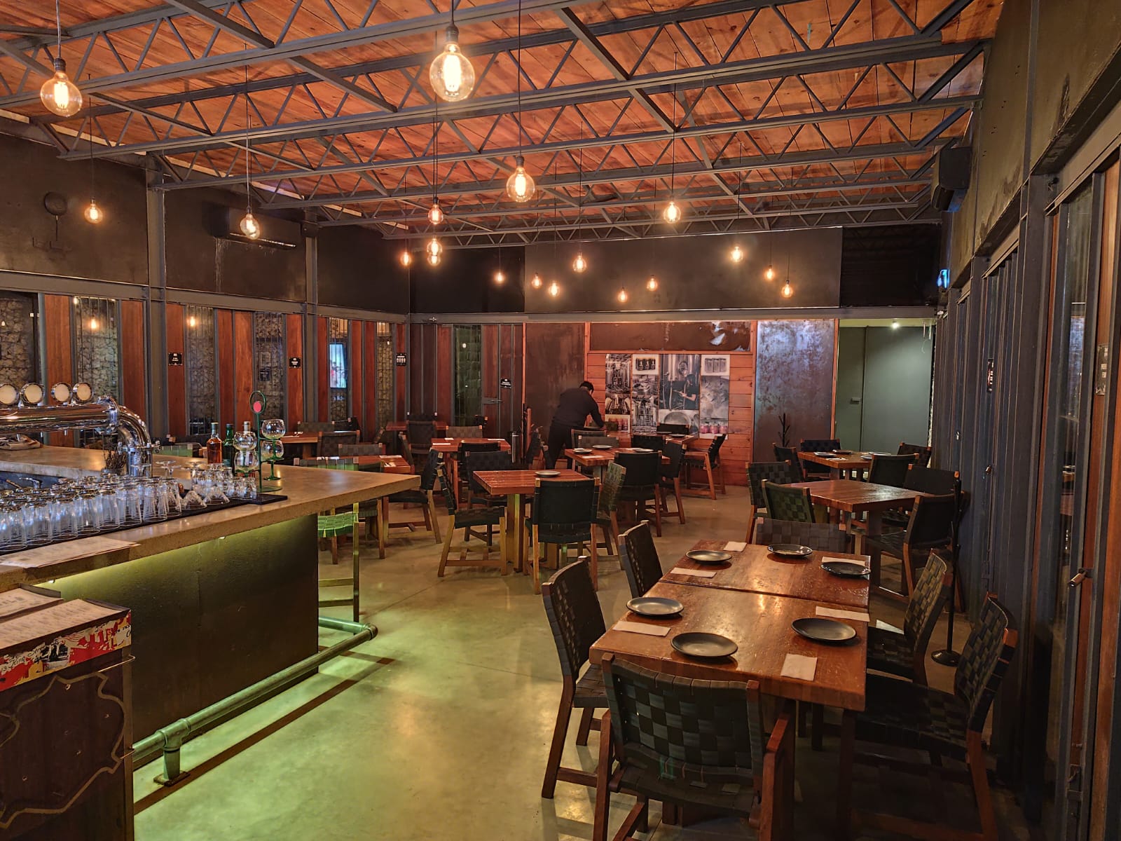 Hermana Republica image 6