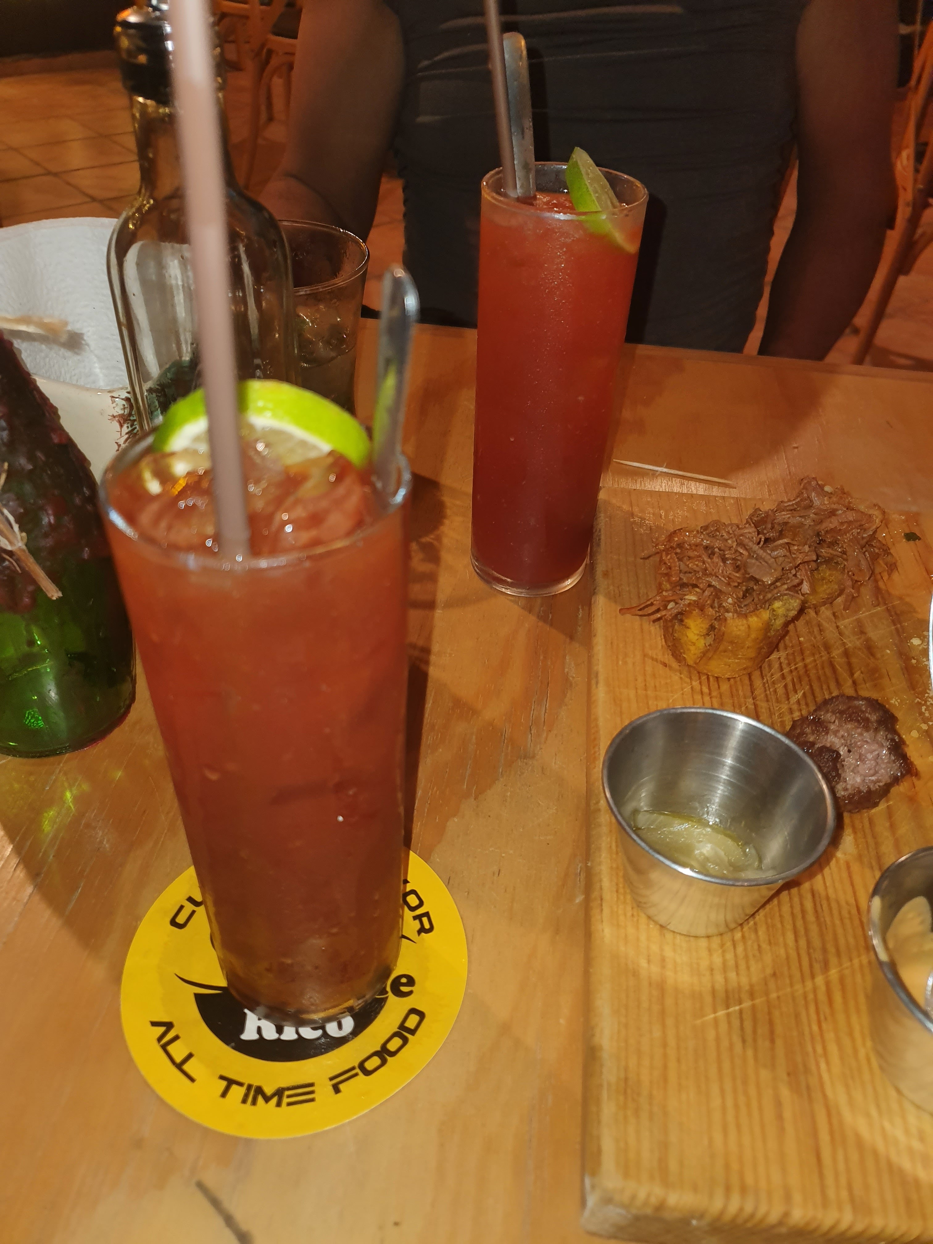 Mas Que Rico image 7