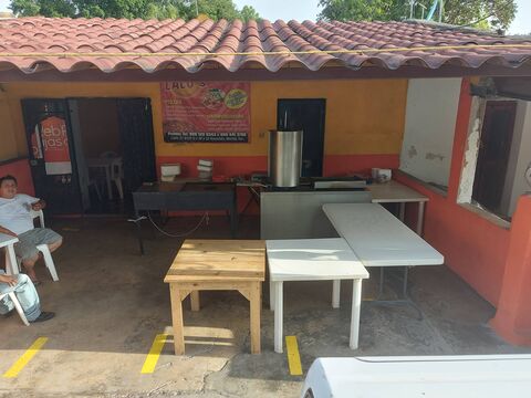 Pizzas Y Tacos y Carnes asadas "Lalos" Y Cocina Económica image 3