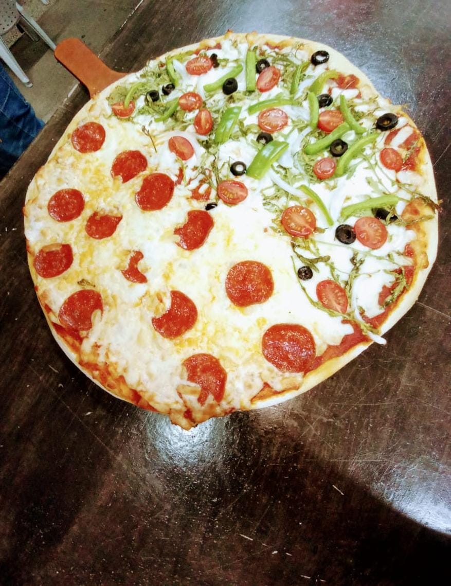 Very Good Pizza image 6