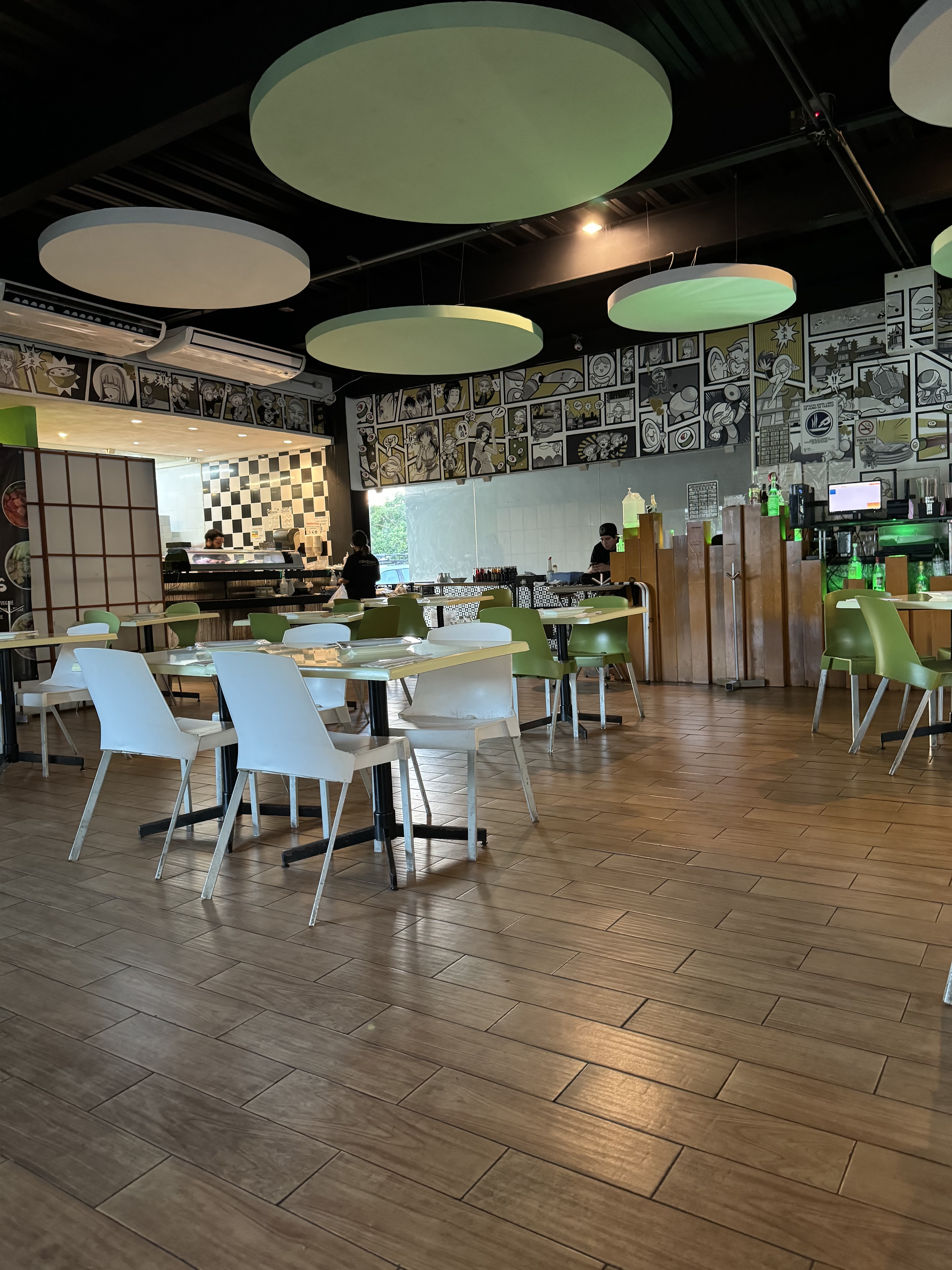 Sensei Sushi Las Américas image 3