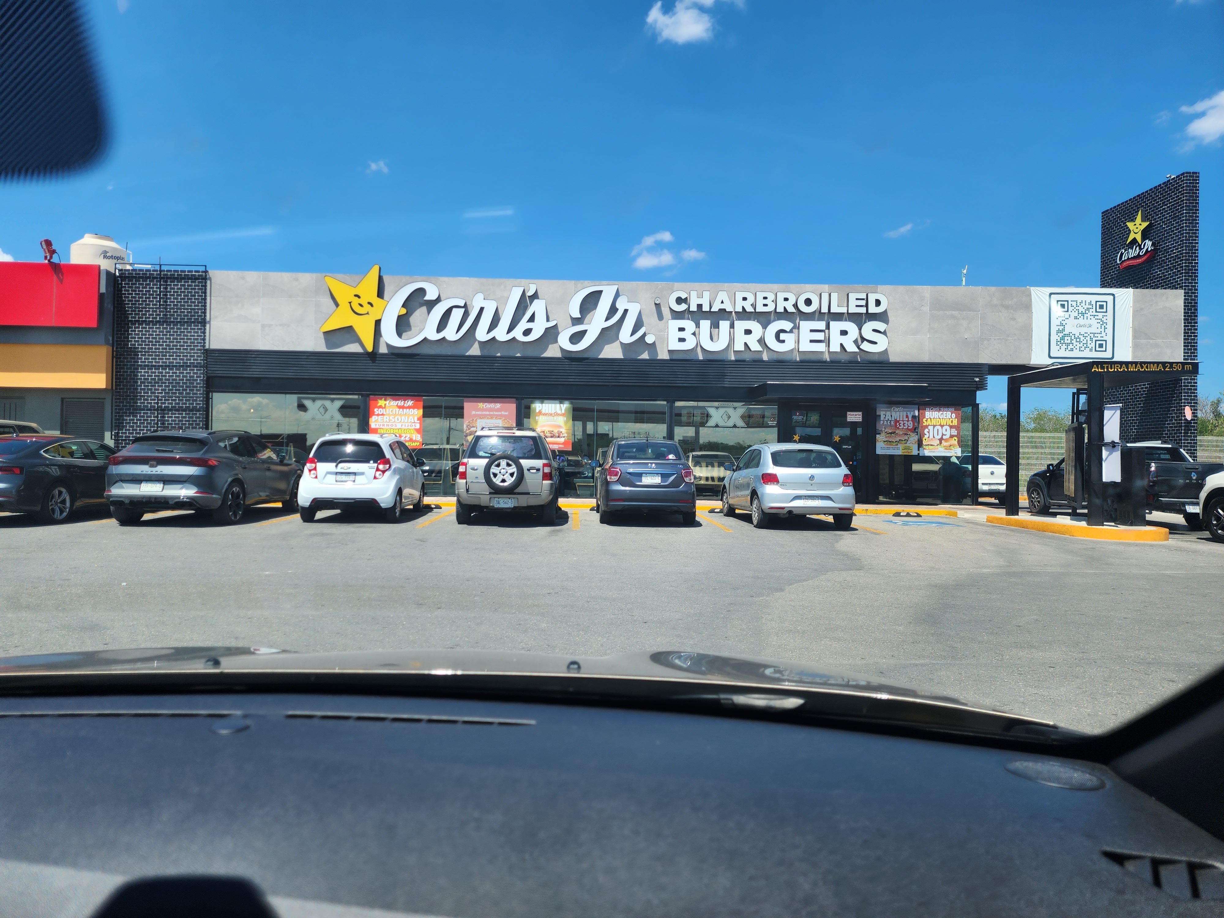 Carl's Jr. image 1