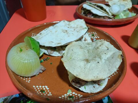 TACON MADRE image 4
