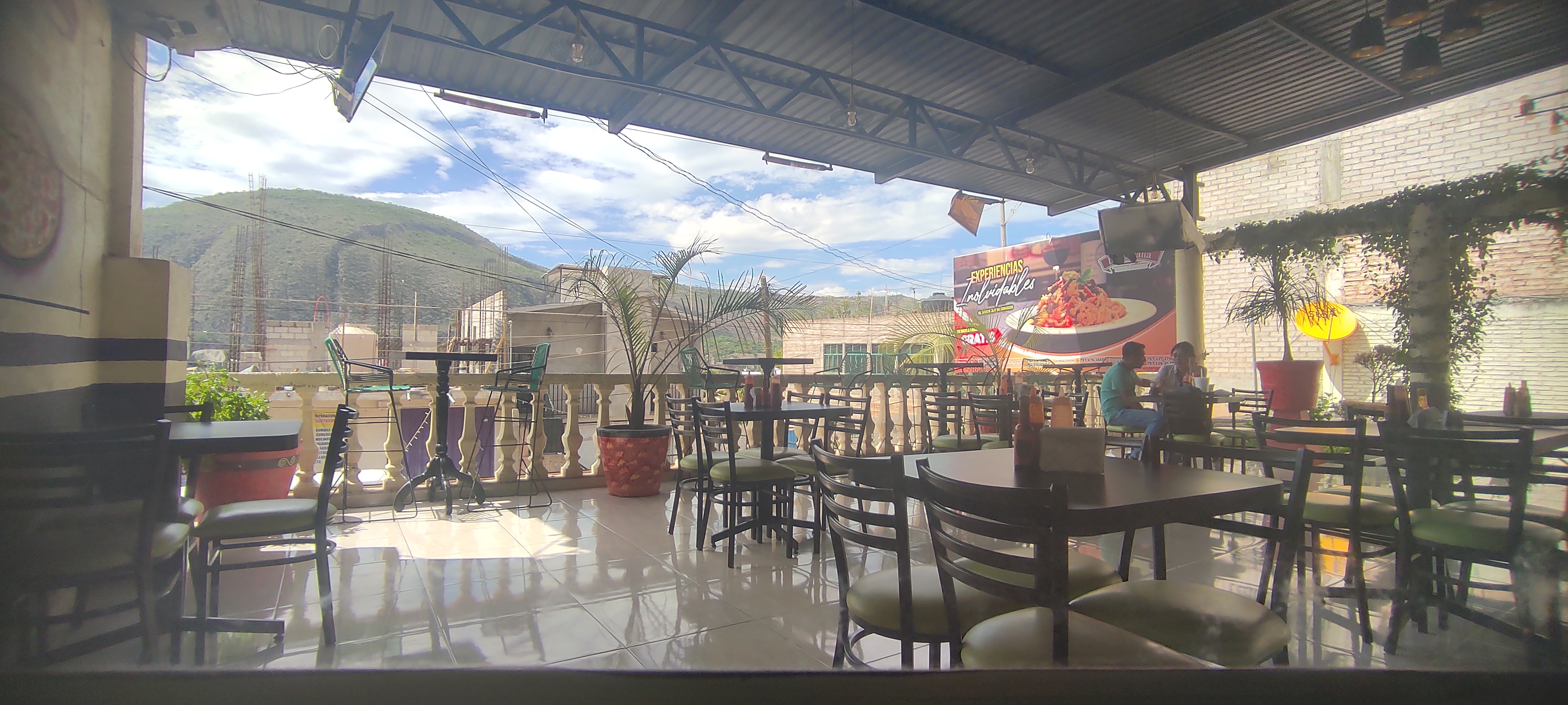 Bella Italia pizzeria y restaurant image 10