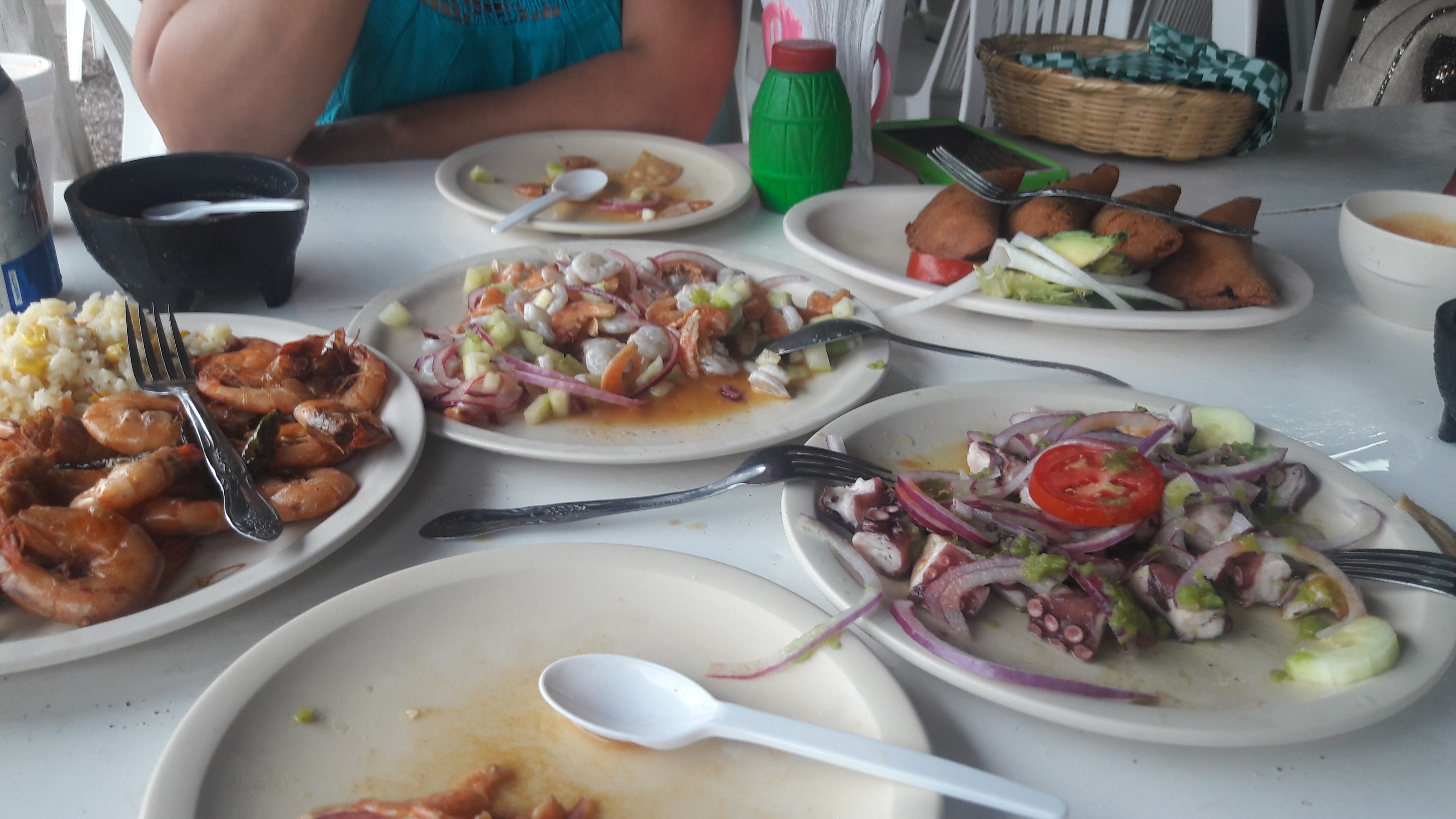 Mariscos la Escondida image 3