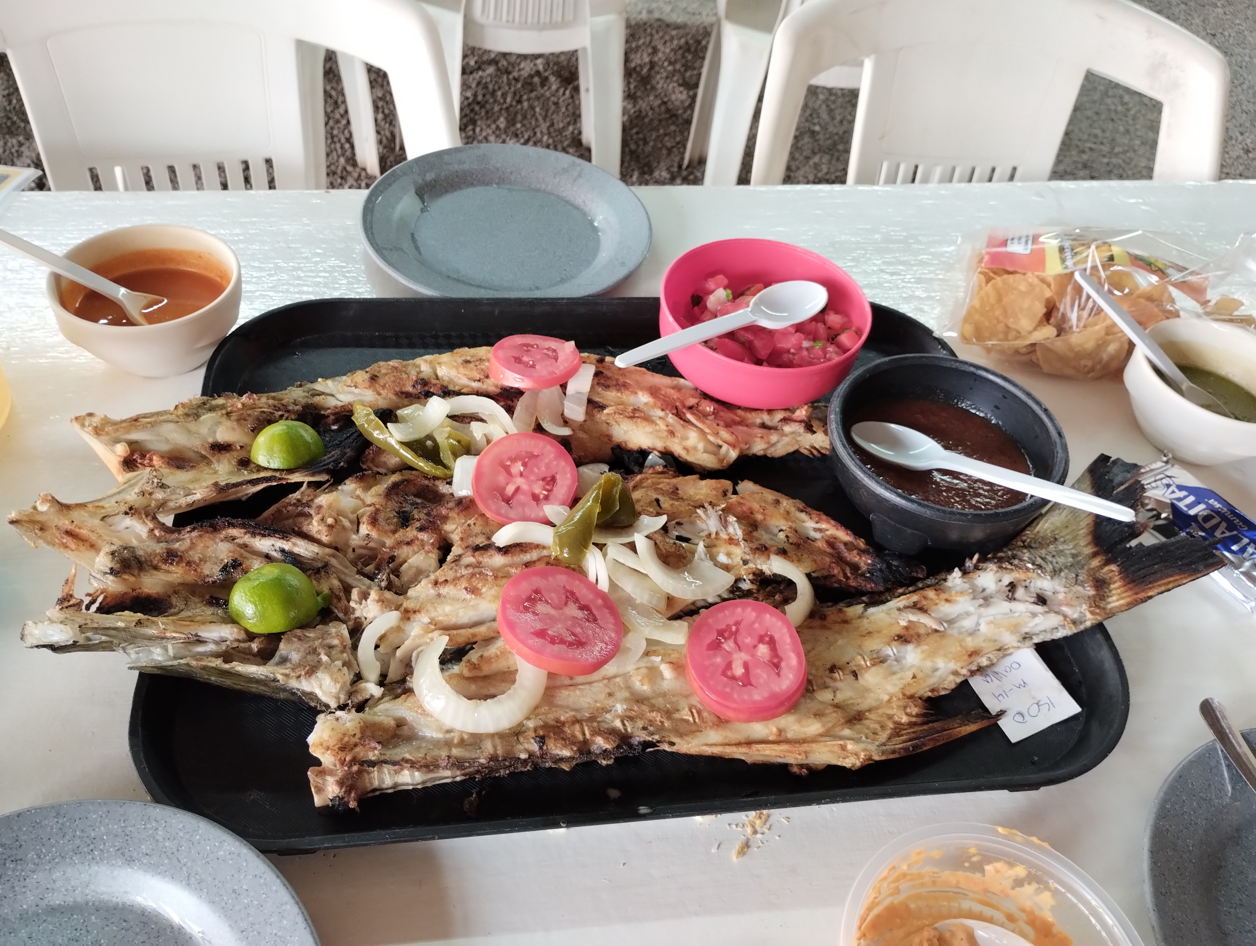 Mariscos la Escondida image 5