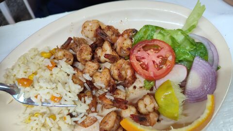 Mariscos la Escondida image 7
