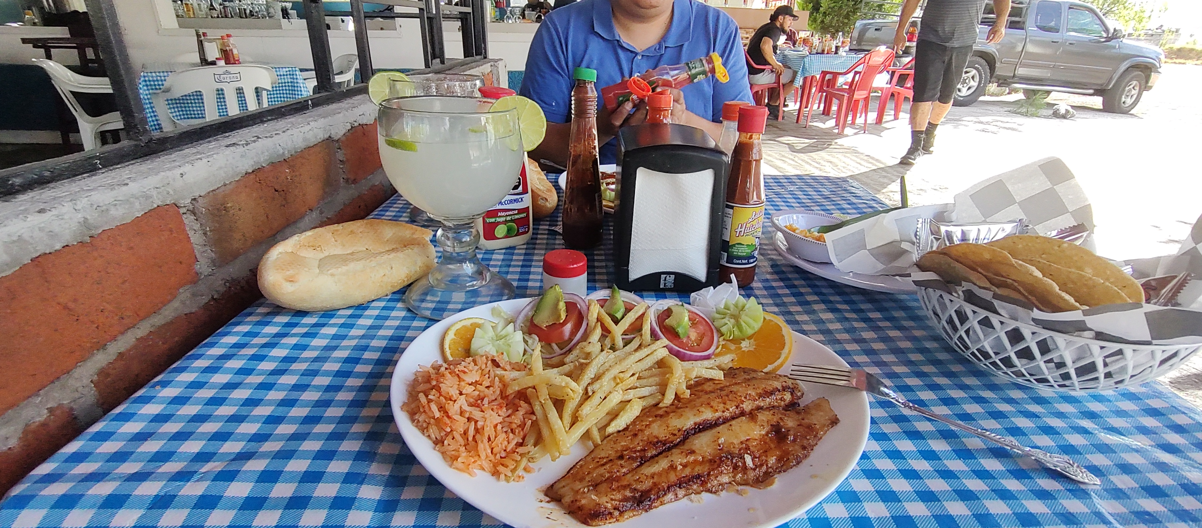 Mariscos El VIEJO image 3