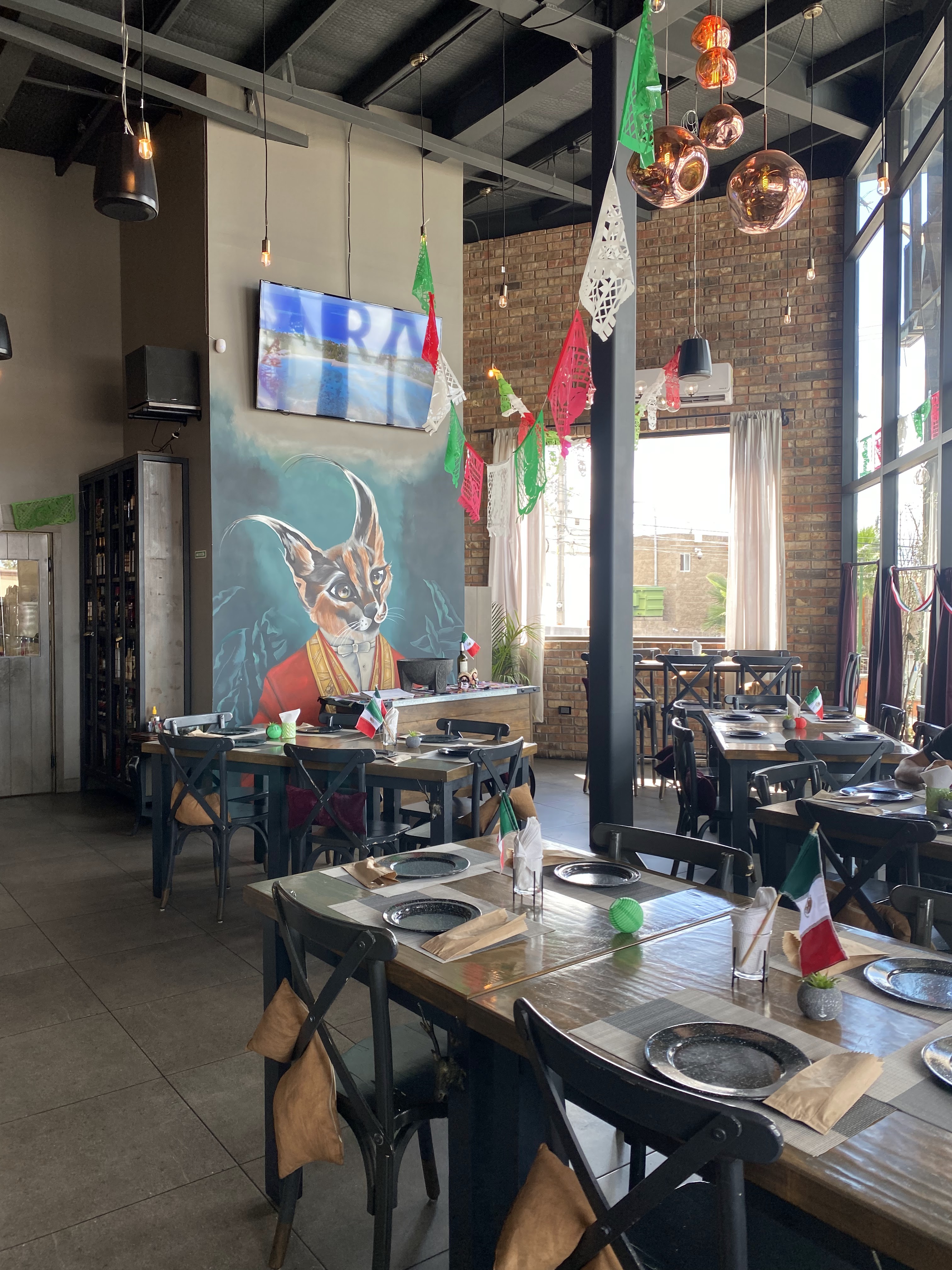 CARACAL BISTRO image 1