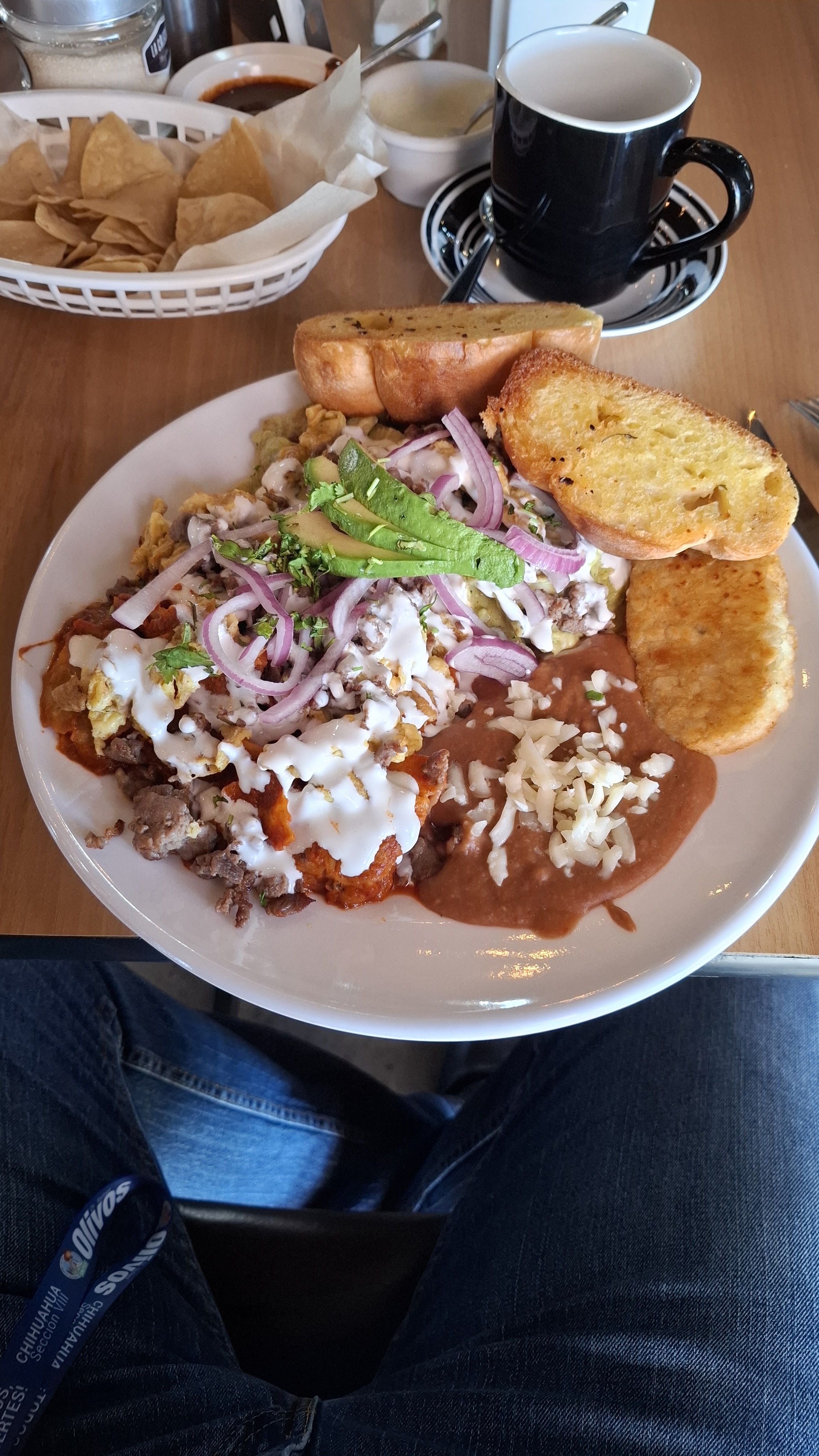 La Calesa Restaurante image 7