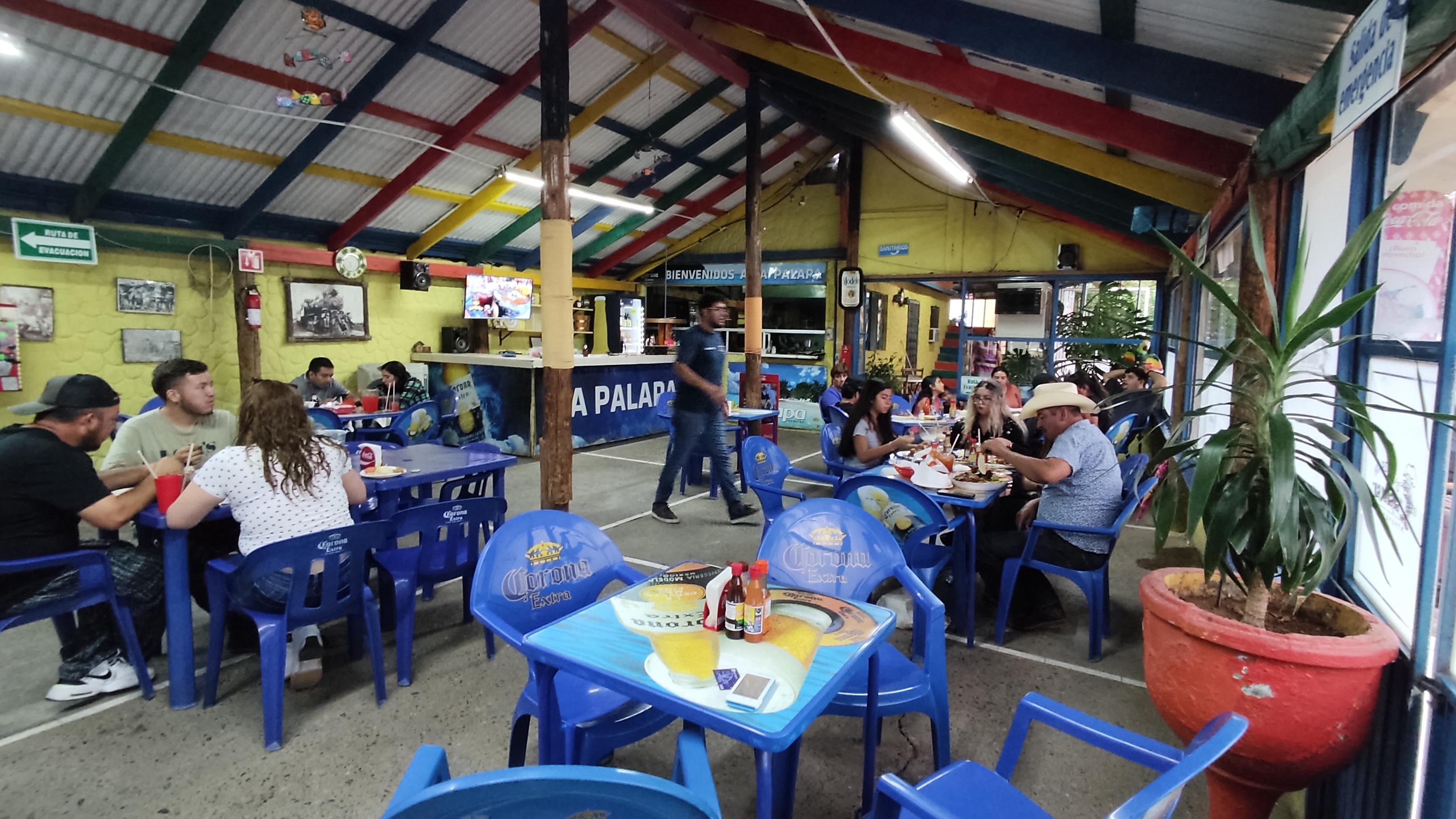 Mariscos La Palapa image 1