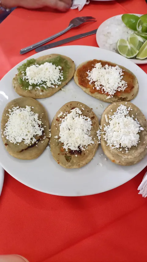Los Arcos image 7
