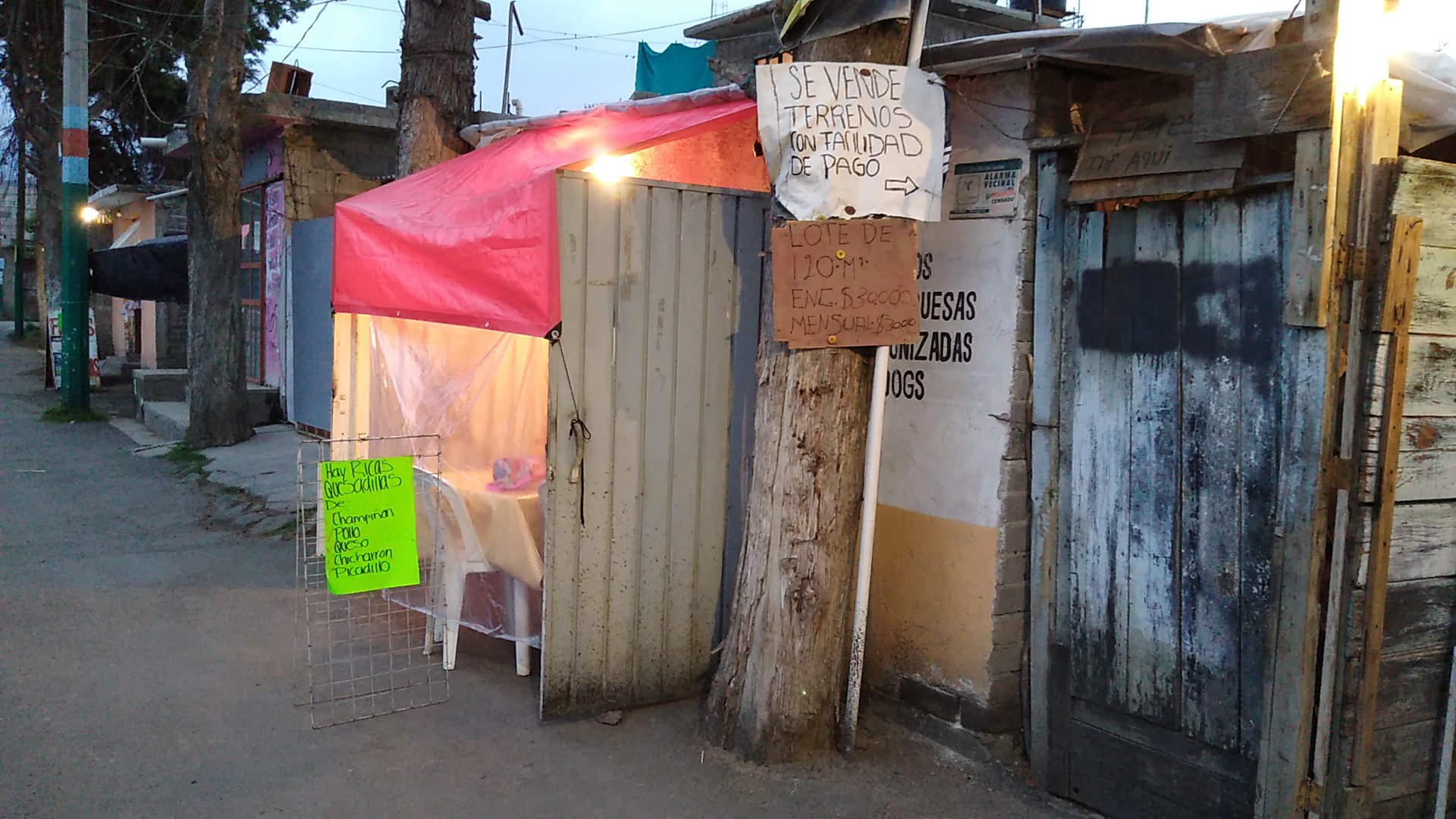 Antojitos Emerz image 3