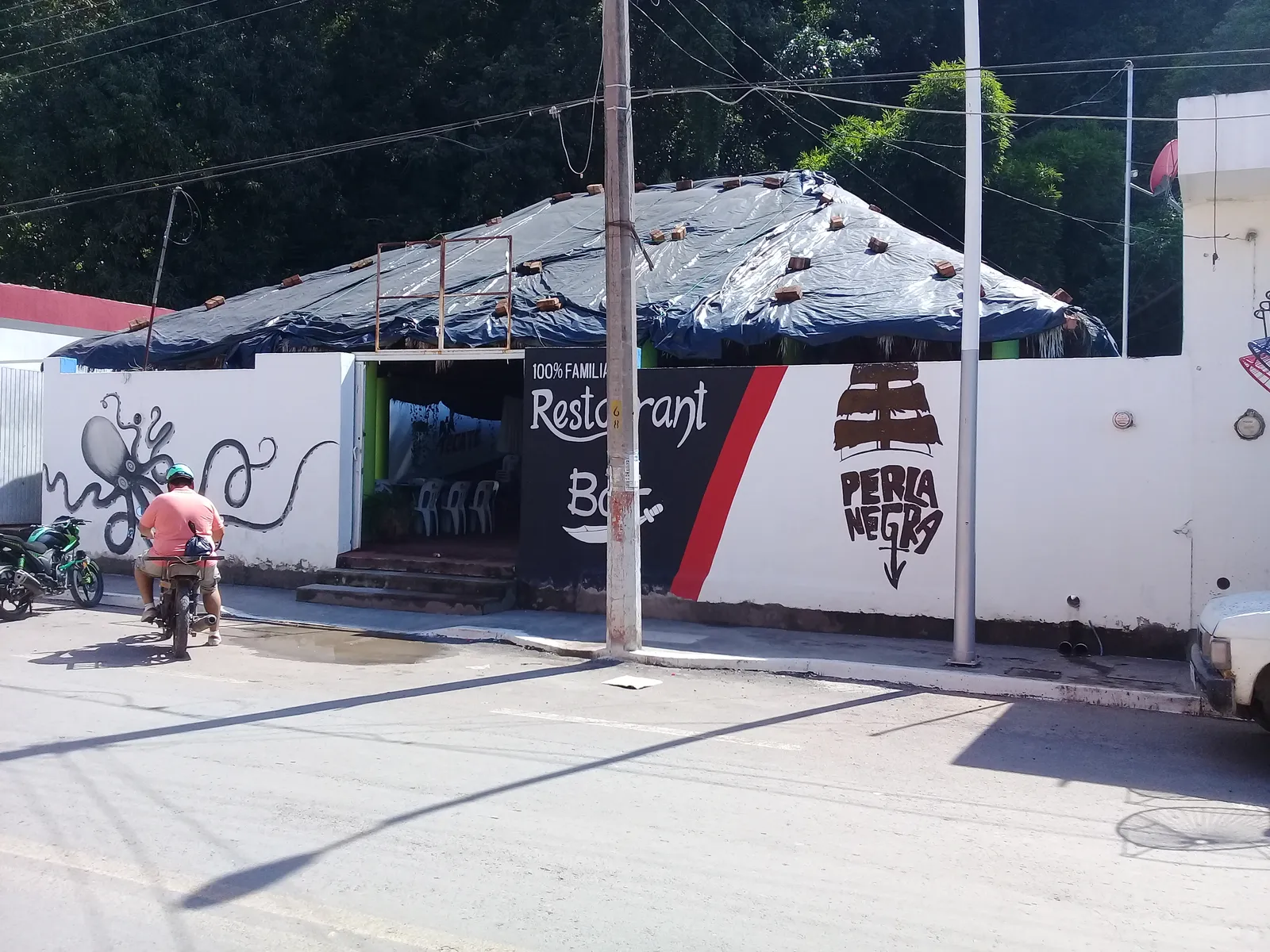 El Perla Negra image 3
