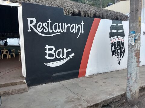 El Perla Negra image 7