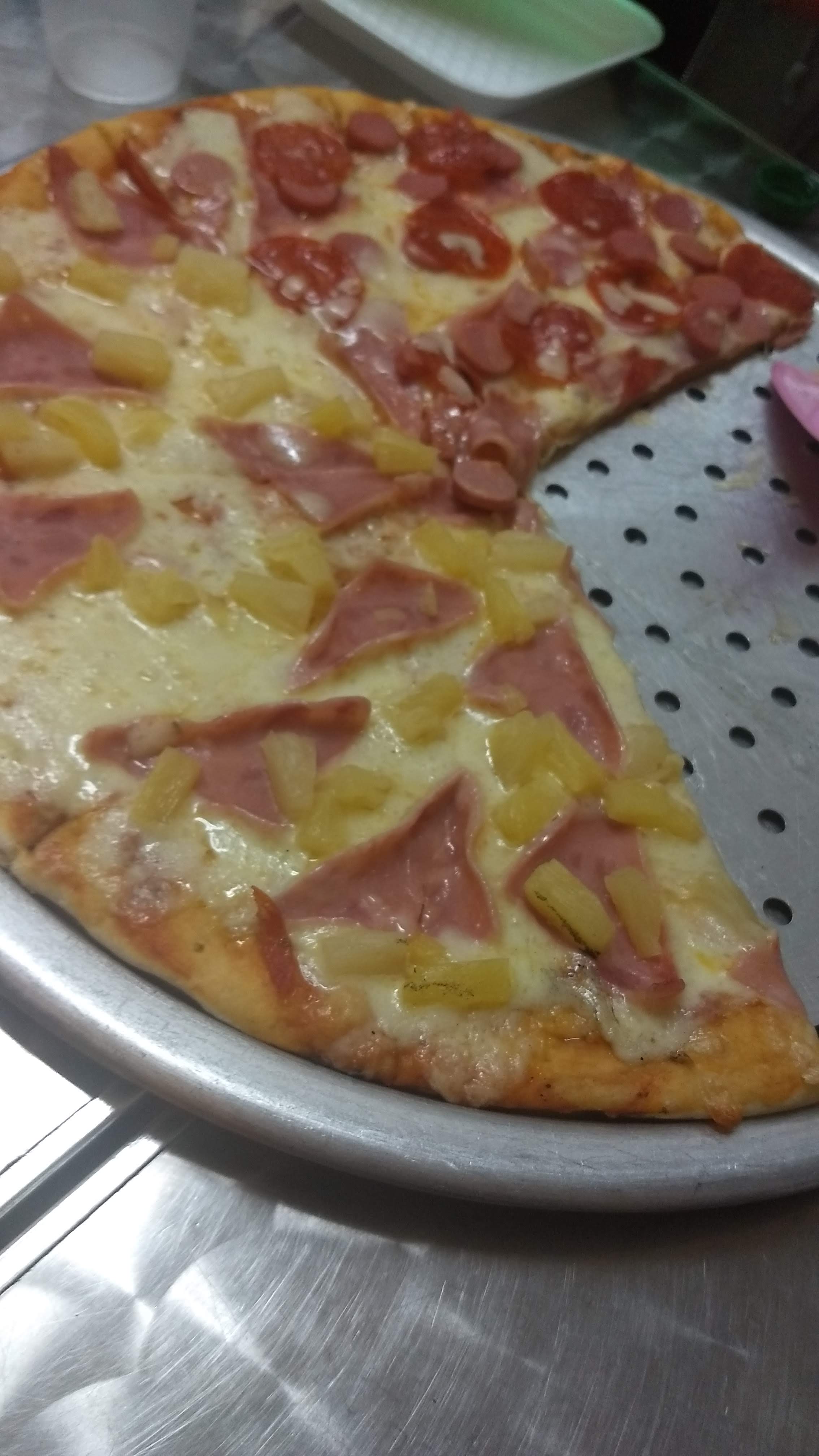 Benito's pizza image 1