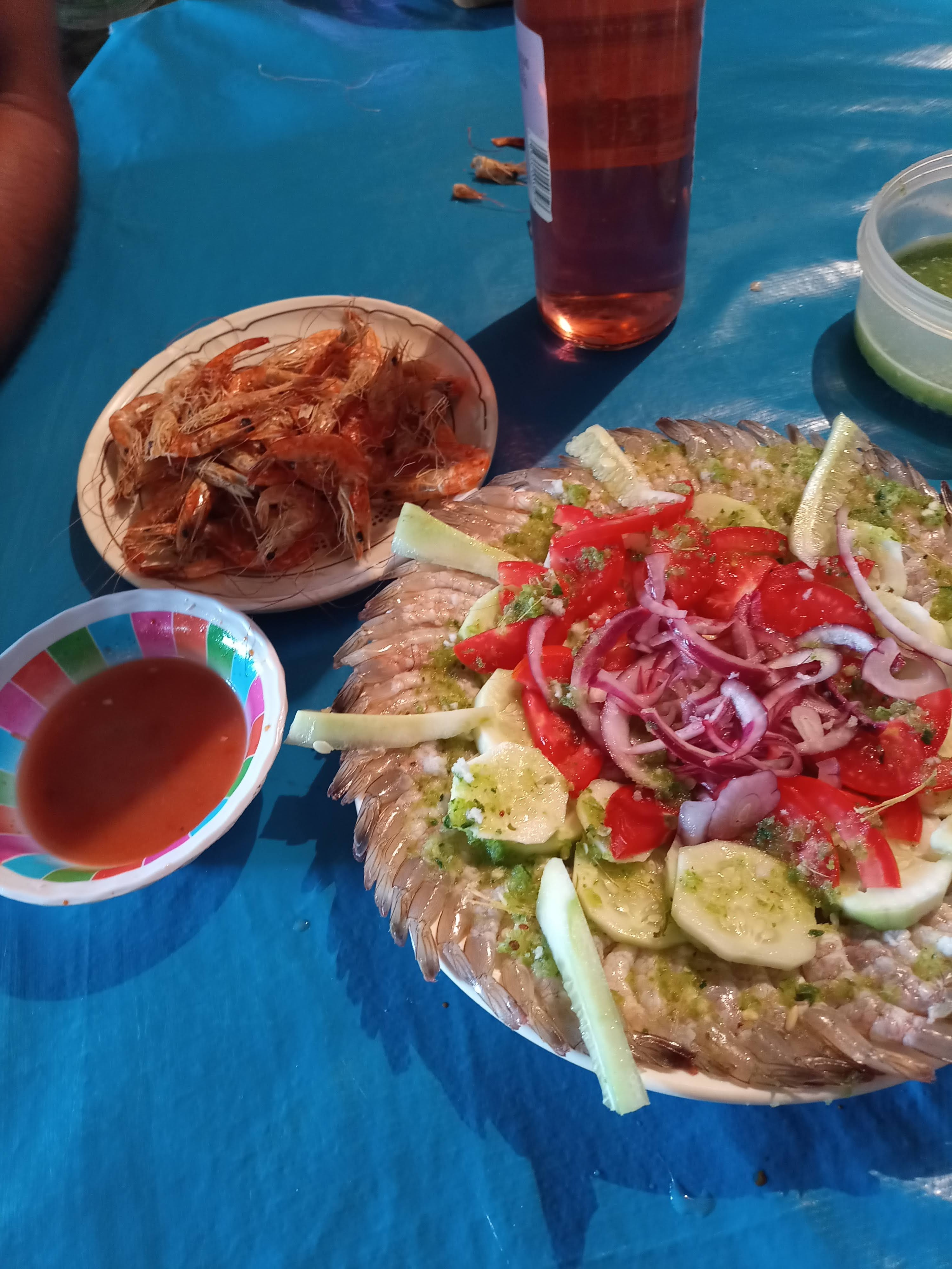 LOS TIGRLLOS image 1