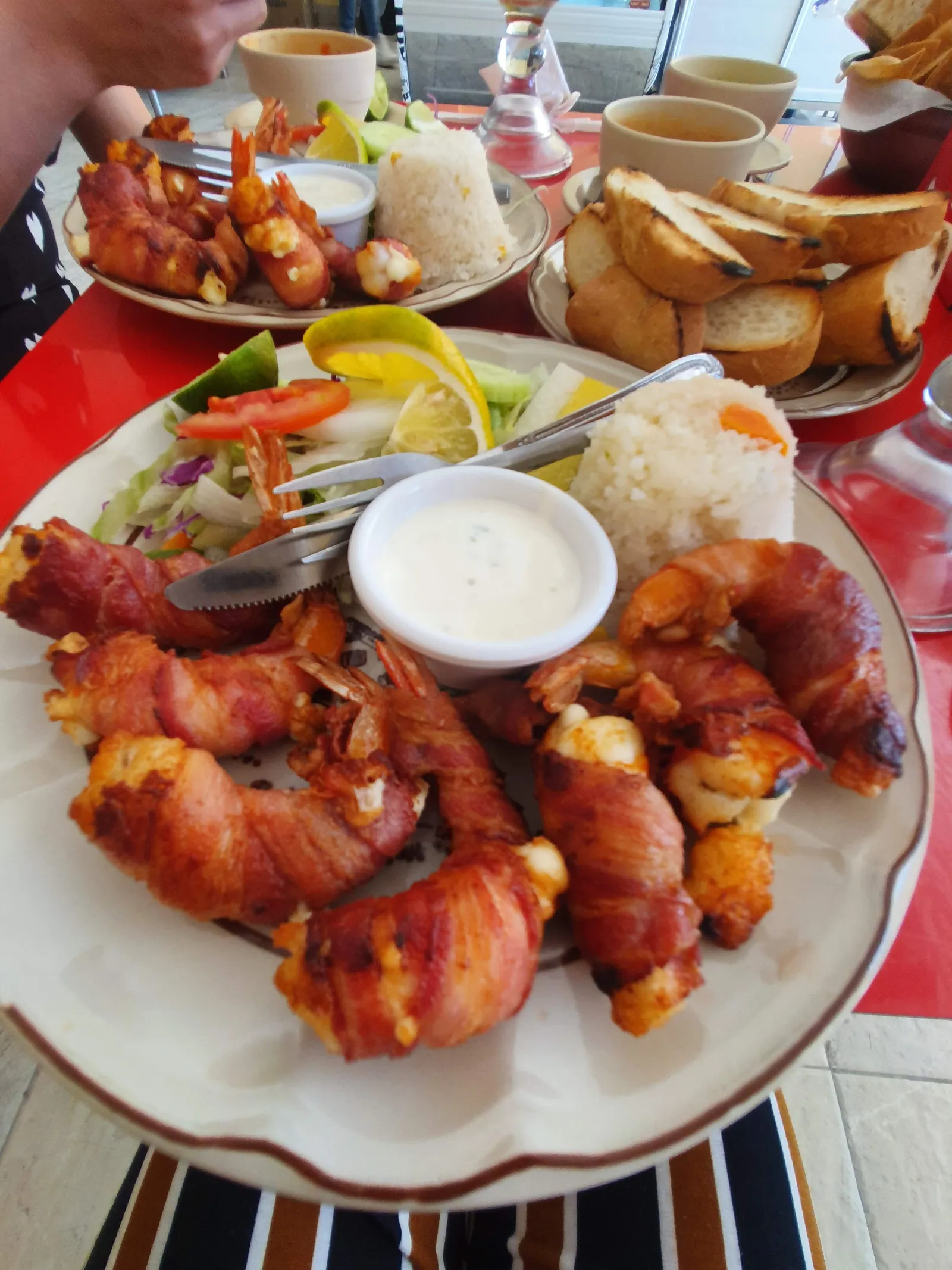 Carnes y Mariscos “Don Robert” image 6