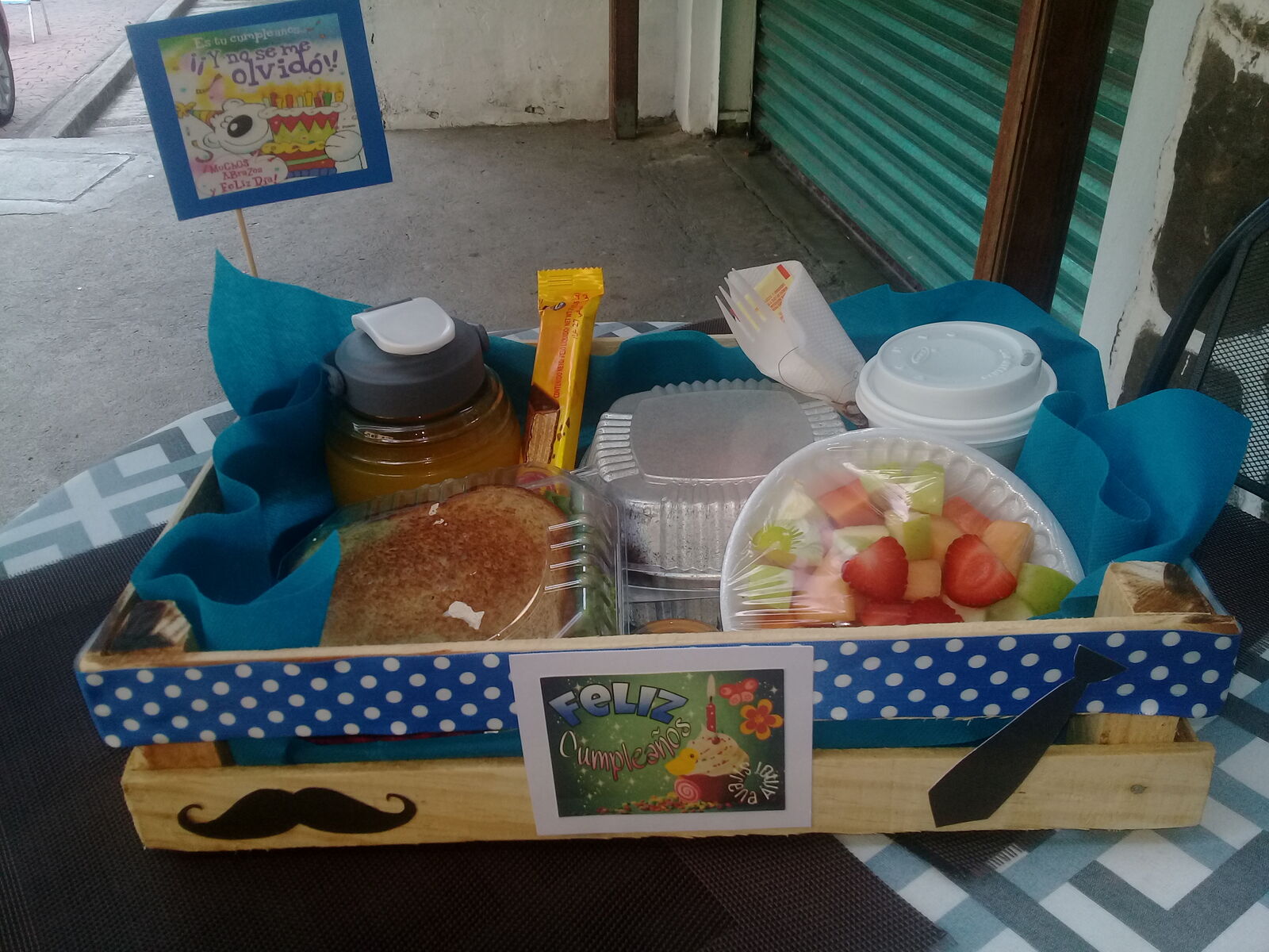 DeliKat image 2