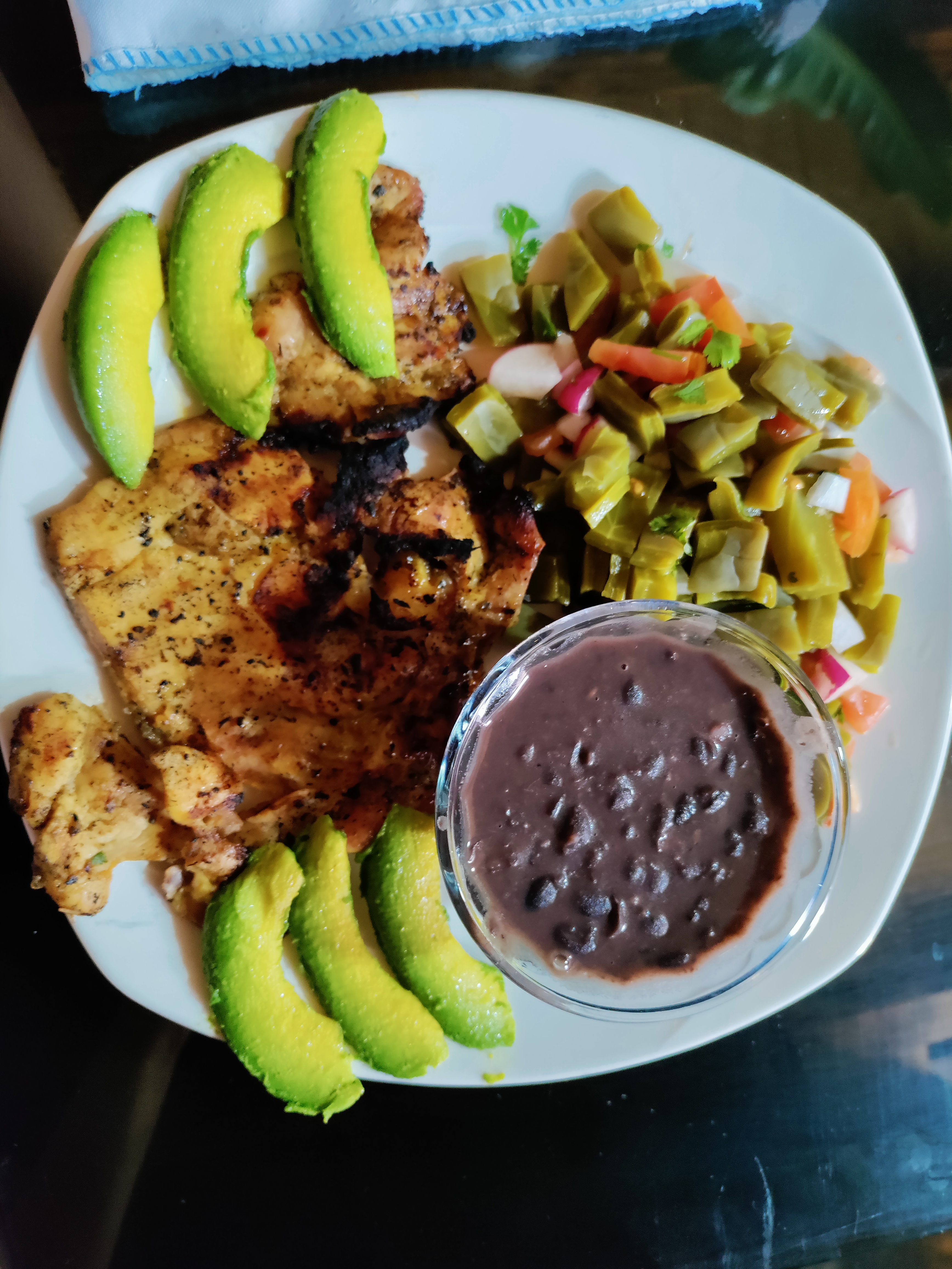 Los Manzanitos. image 7