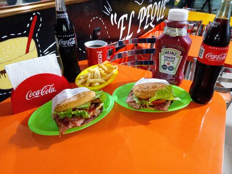 Ricas Tortas "El Peque" image 3