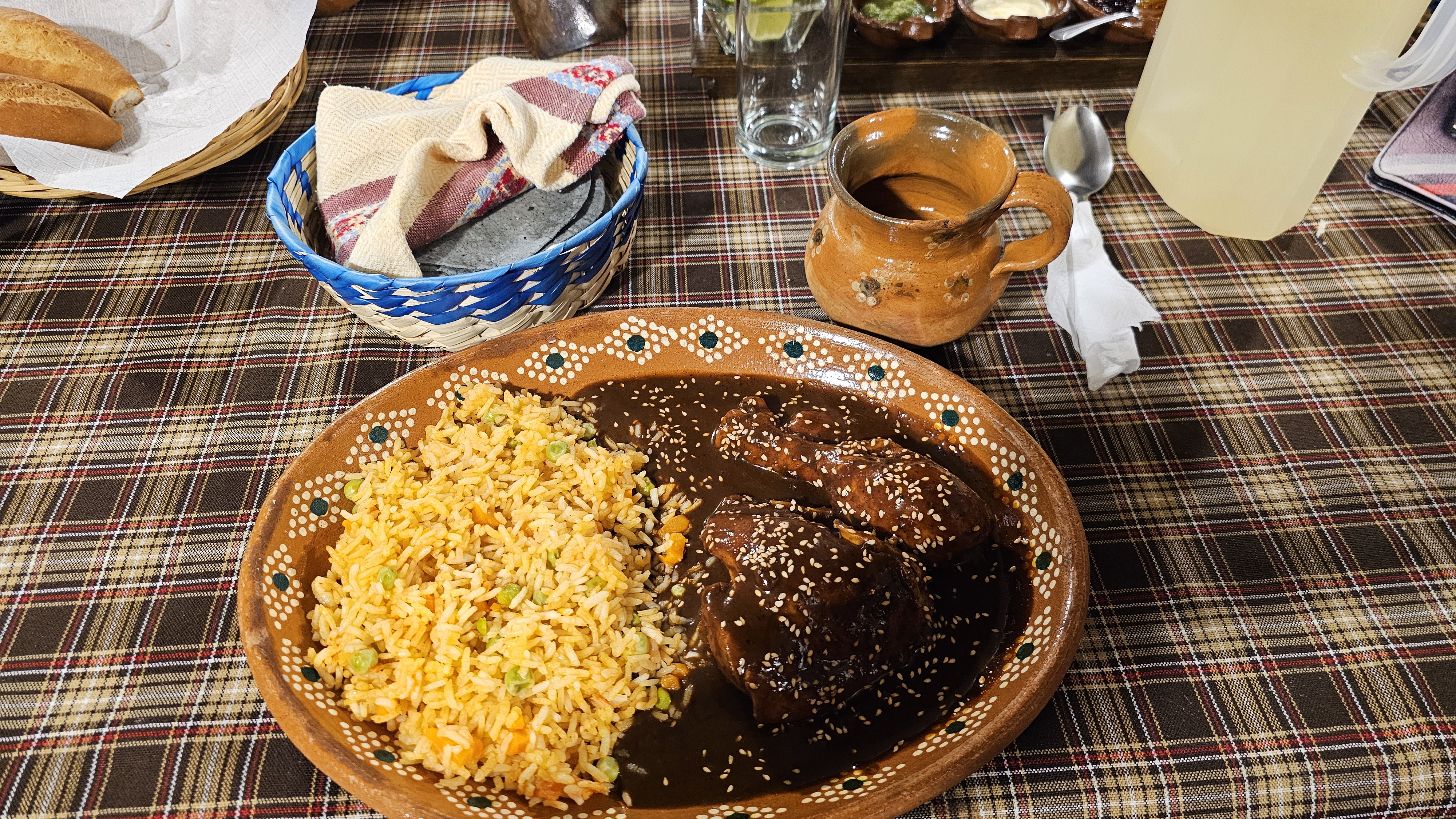 EL LEGADO - RESTAURANTE BUFFET image 2