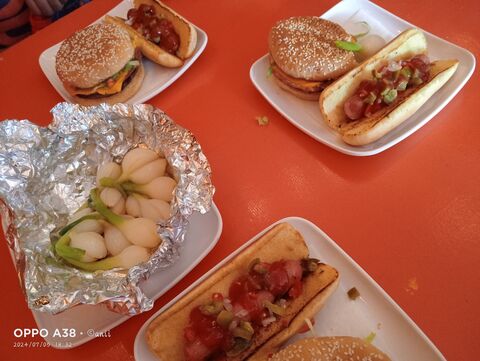 Hamburguesas Luna image 1