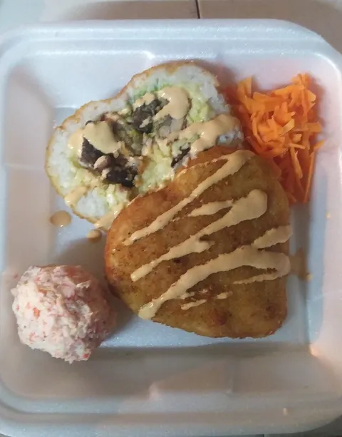 Gohan Roll image 6