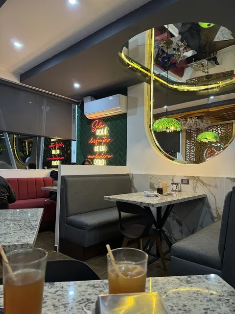Akira Cocina Oriental image 1