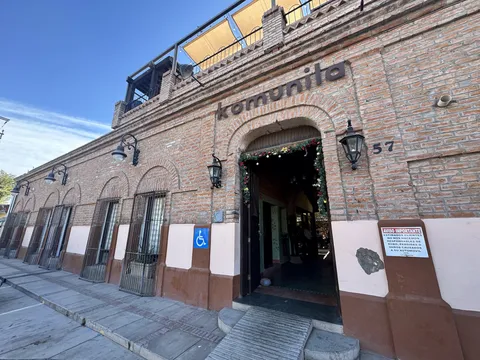 La Komunila image 6