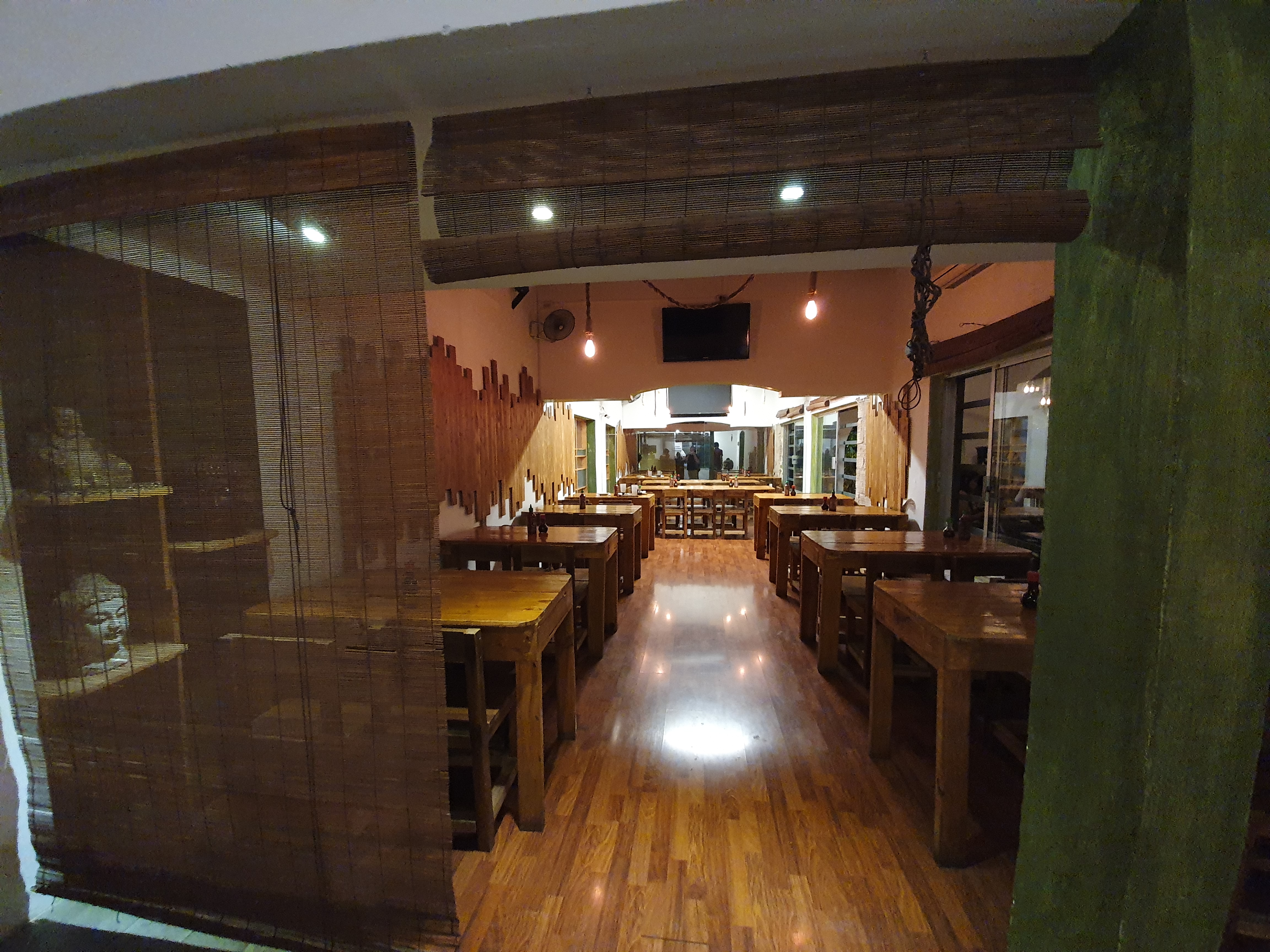 Kingdom Mongolian Grill And Sushi image 4