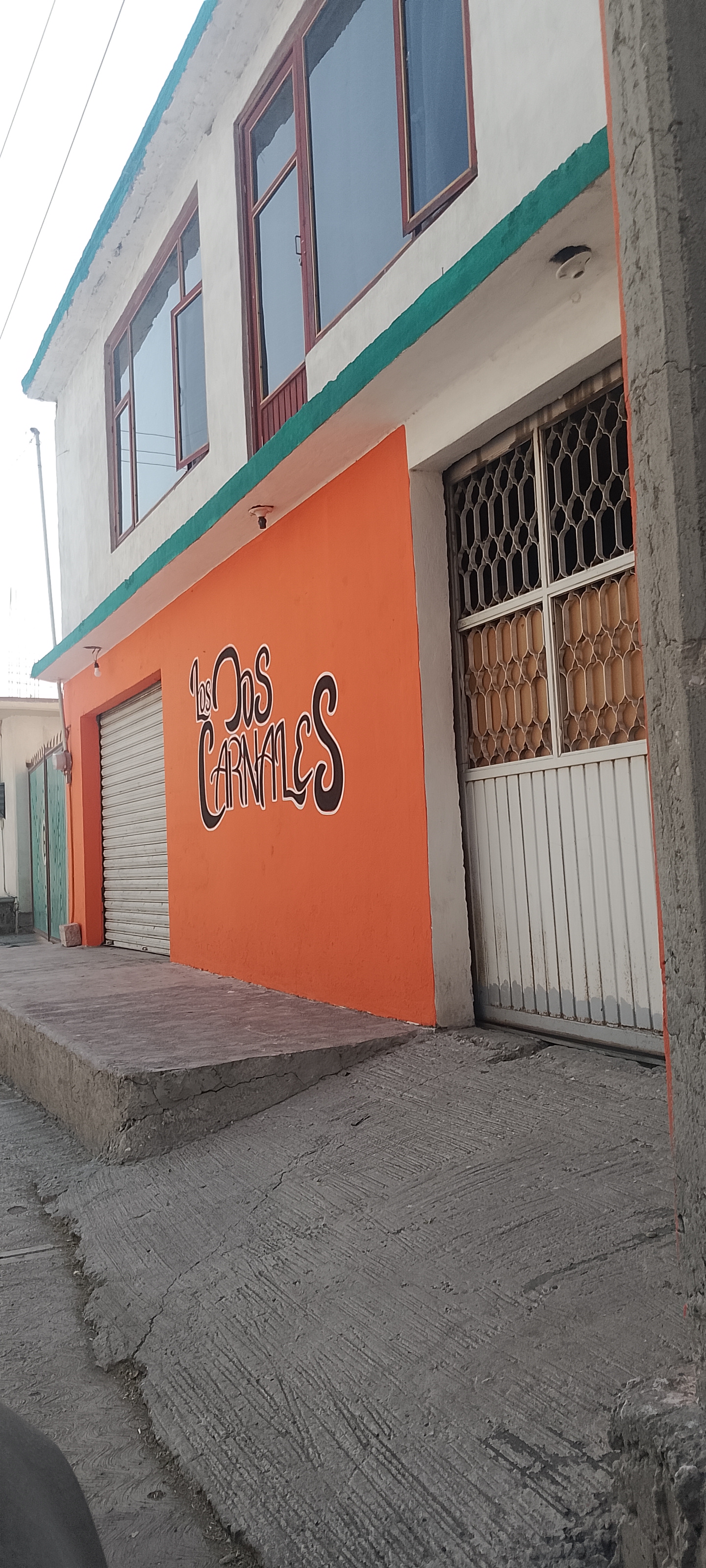 Taquería los dos carnales image 5